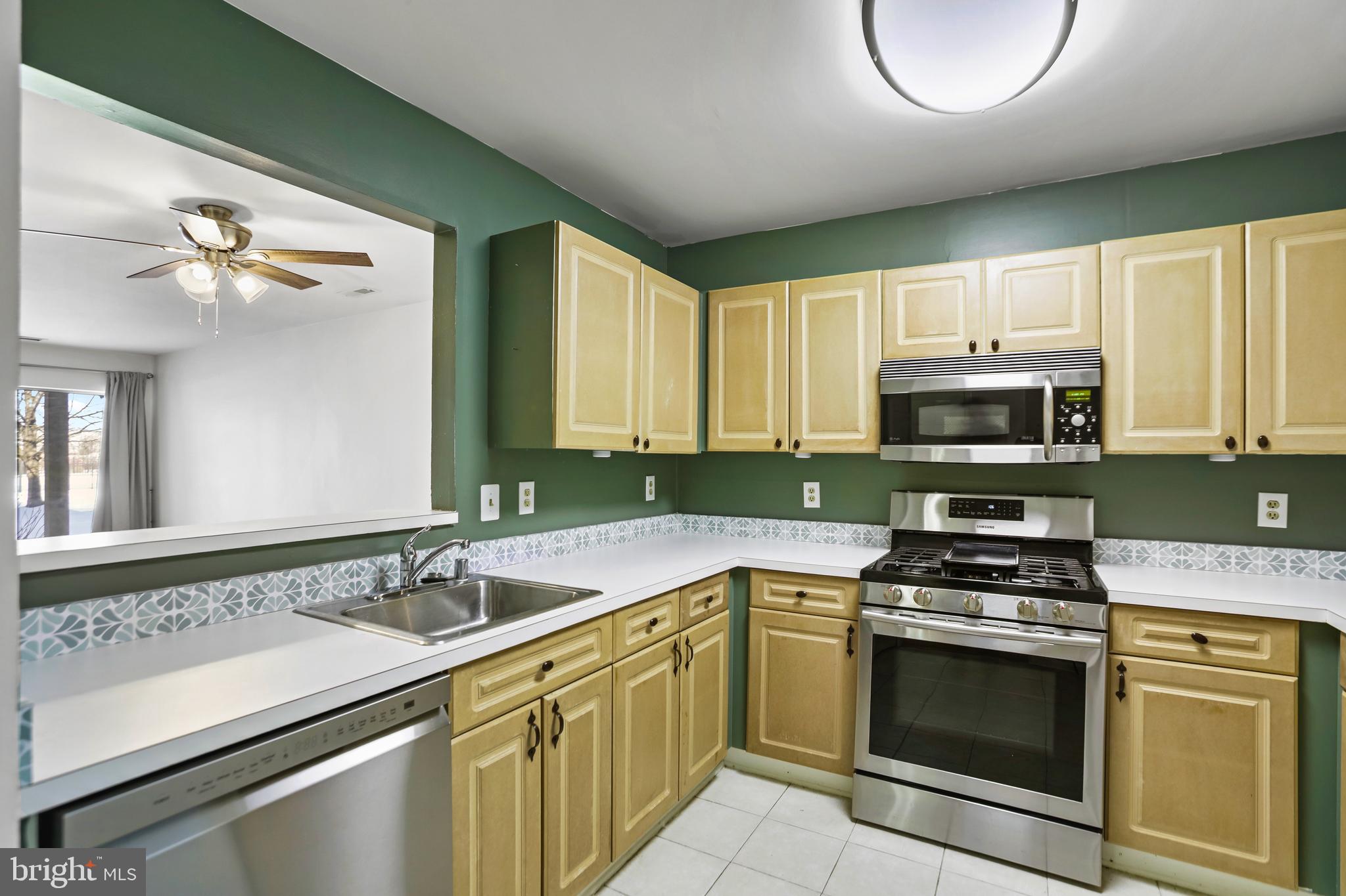 44152 NATALIE TERRACE 102