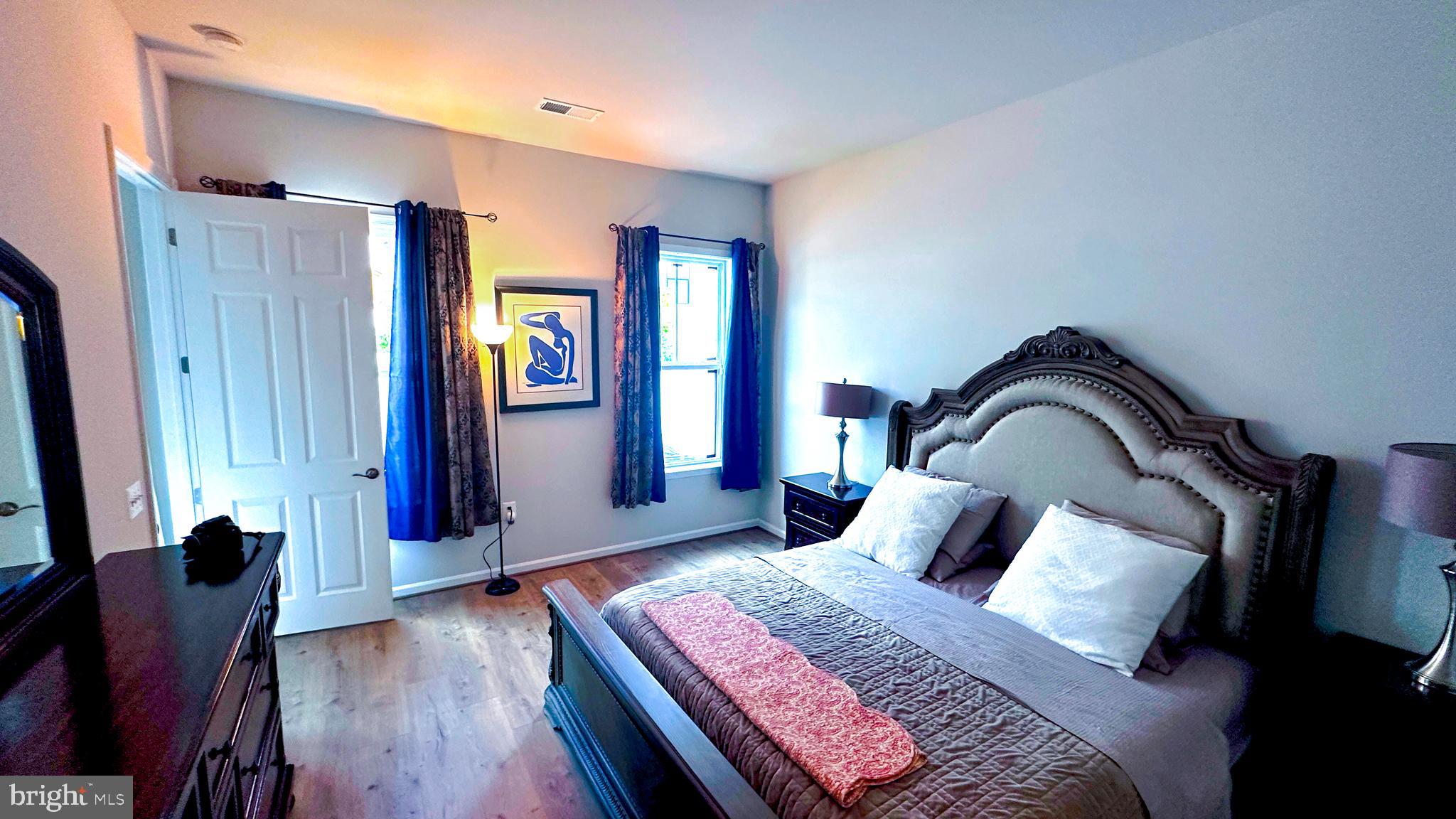 18989 CORAL REEF SQUARE