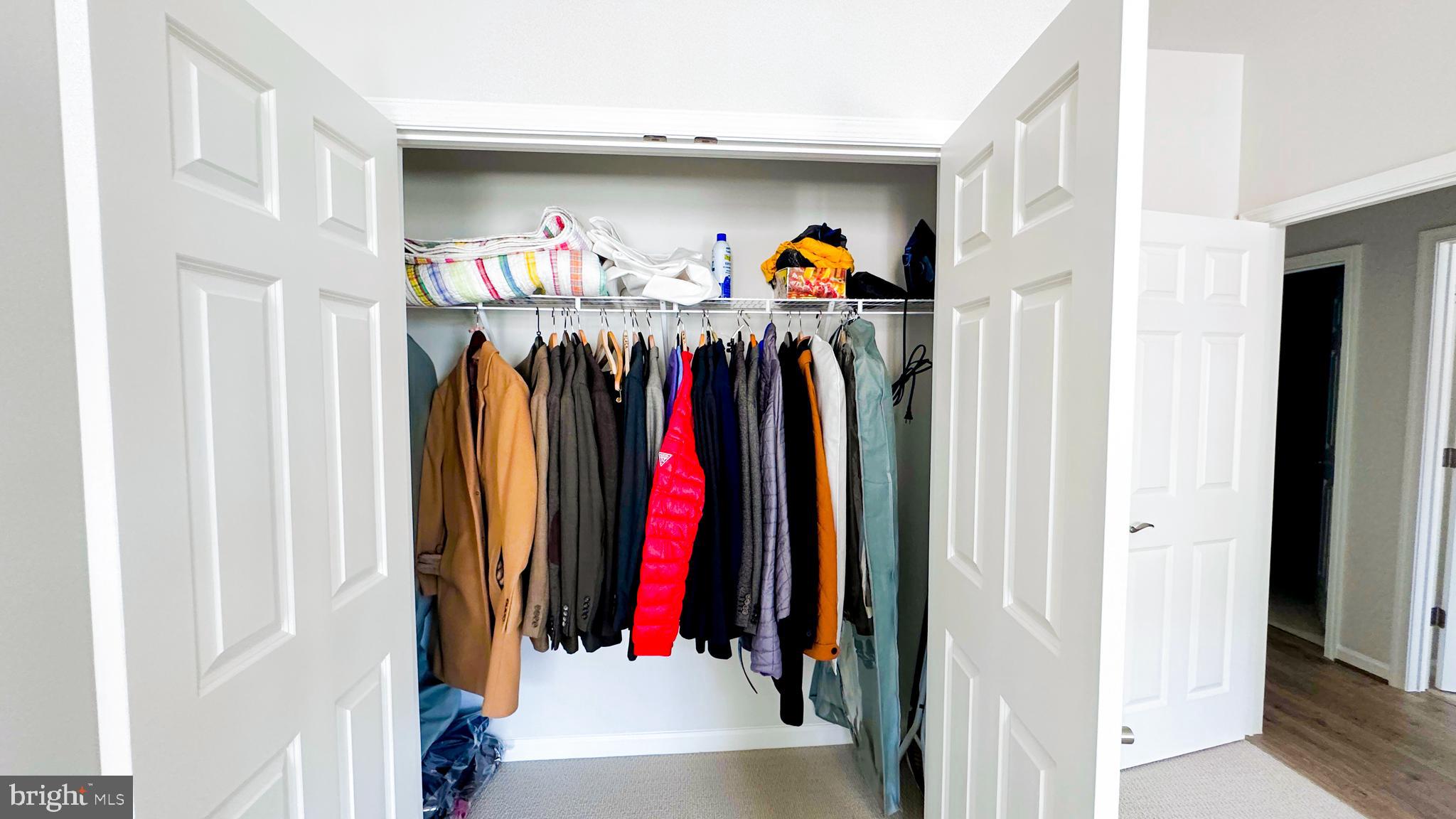 18989 CORAL REEF SQUARE