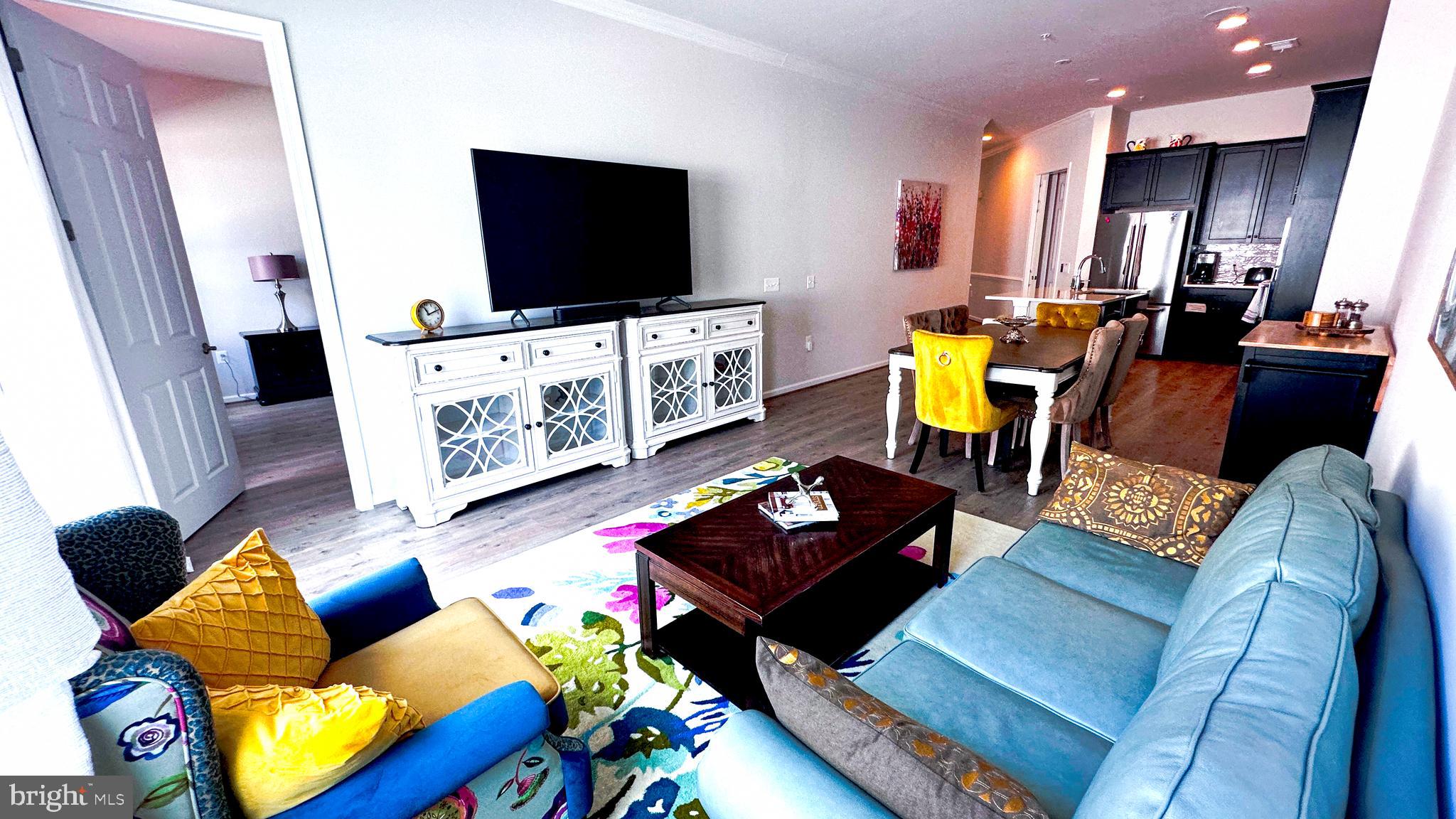 18989 CORAL REEF SQUARE