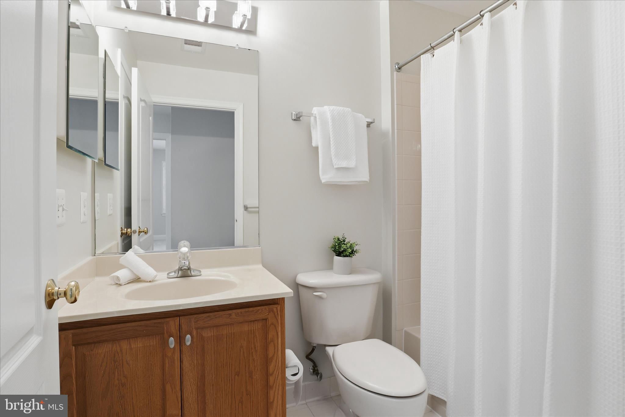 19673 STANFORD HALL PLACE