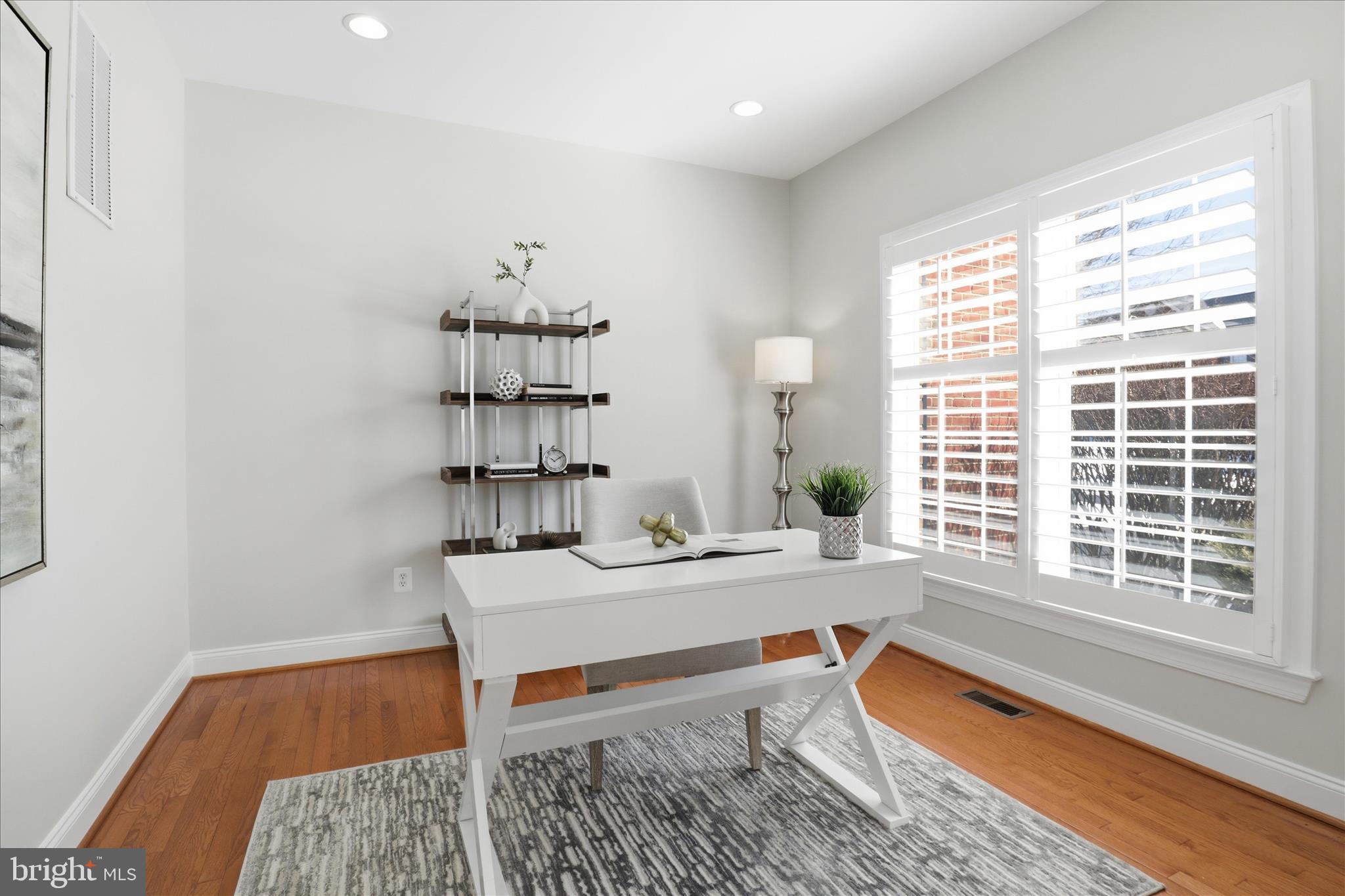 19673 STANFORD HALL PLACE