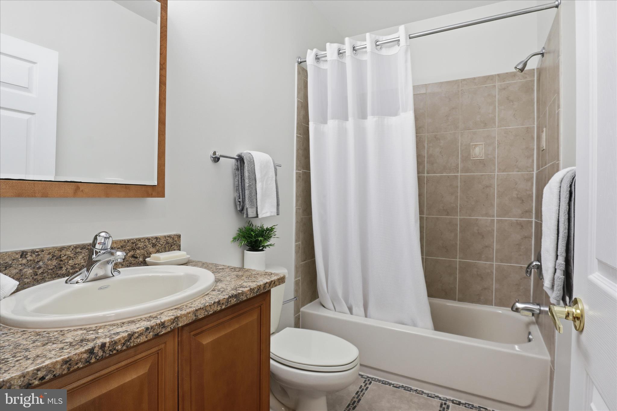 19673 STANFORD HALL PLACE