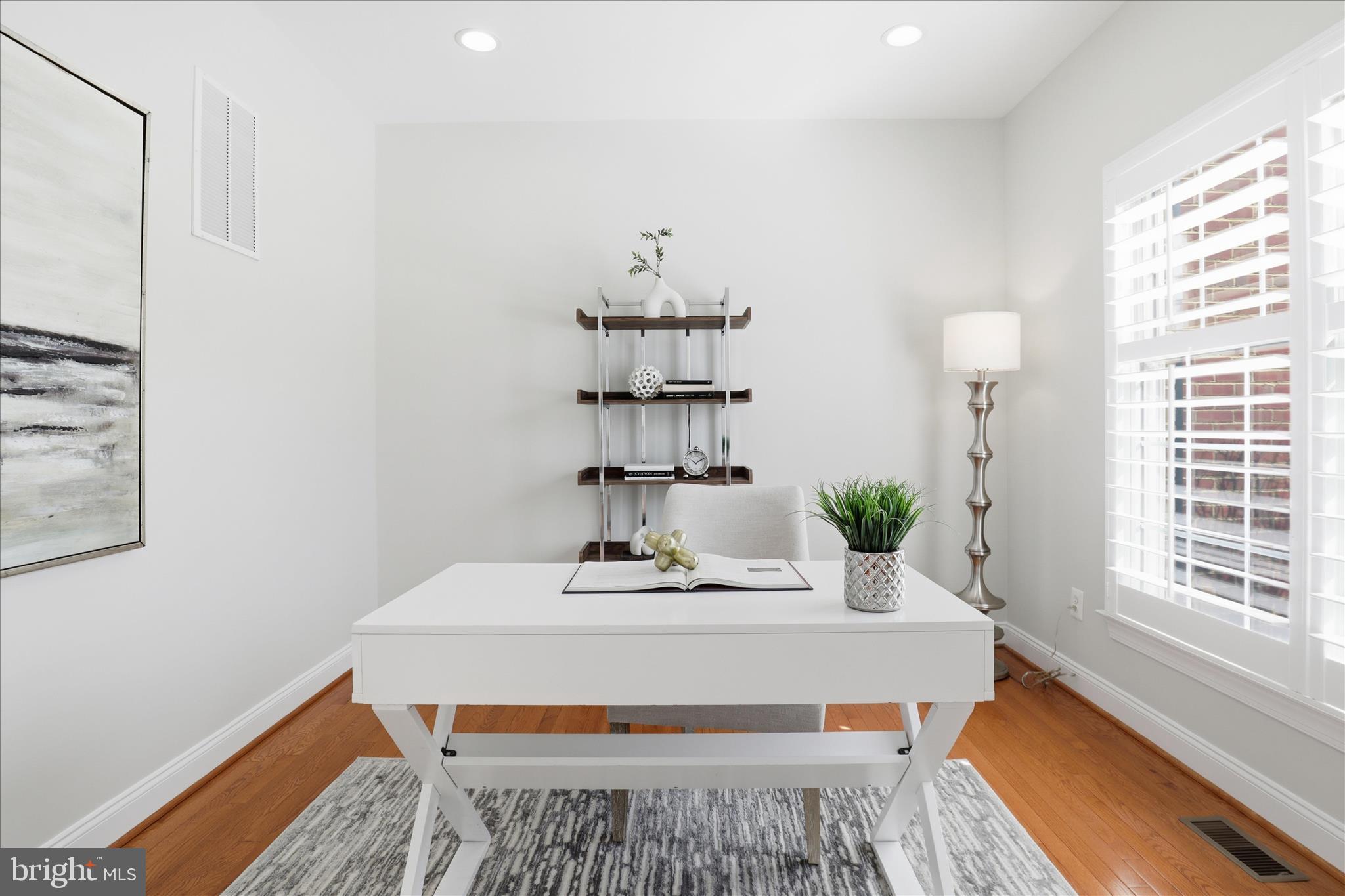 19673 STANFORD HALL PLACE