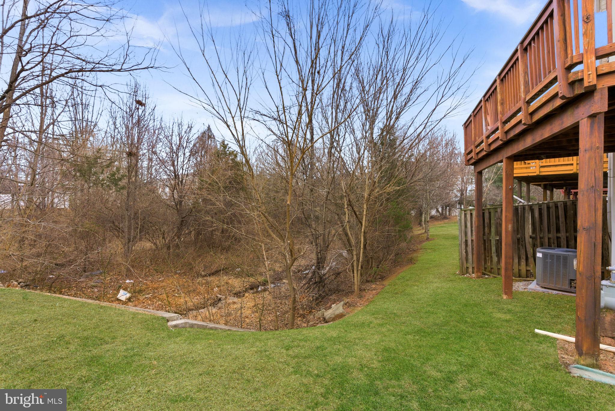 43722 CLEAR LAKE SQUARE