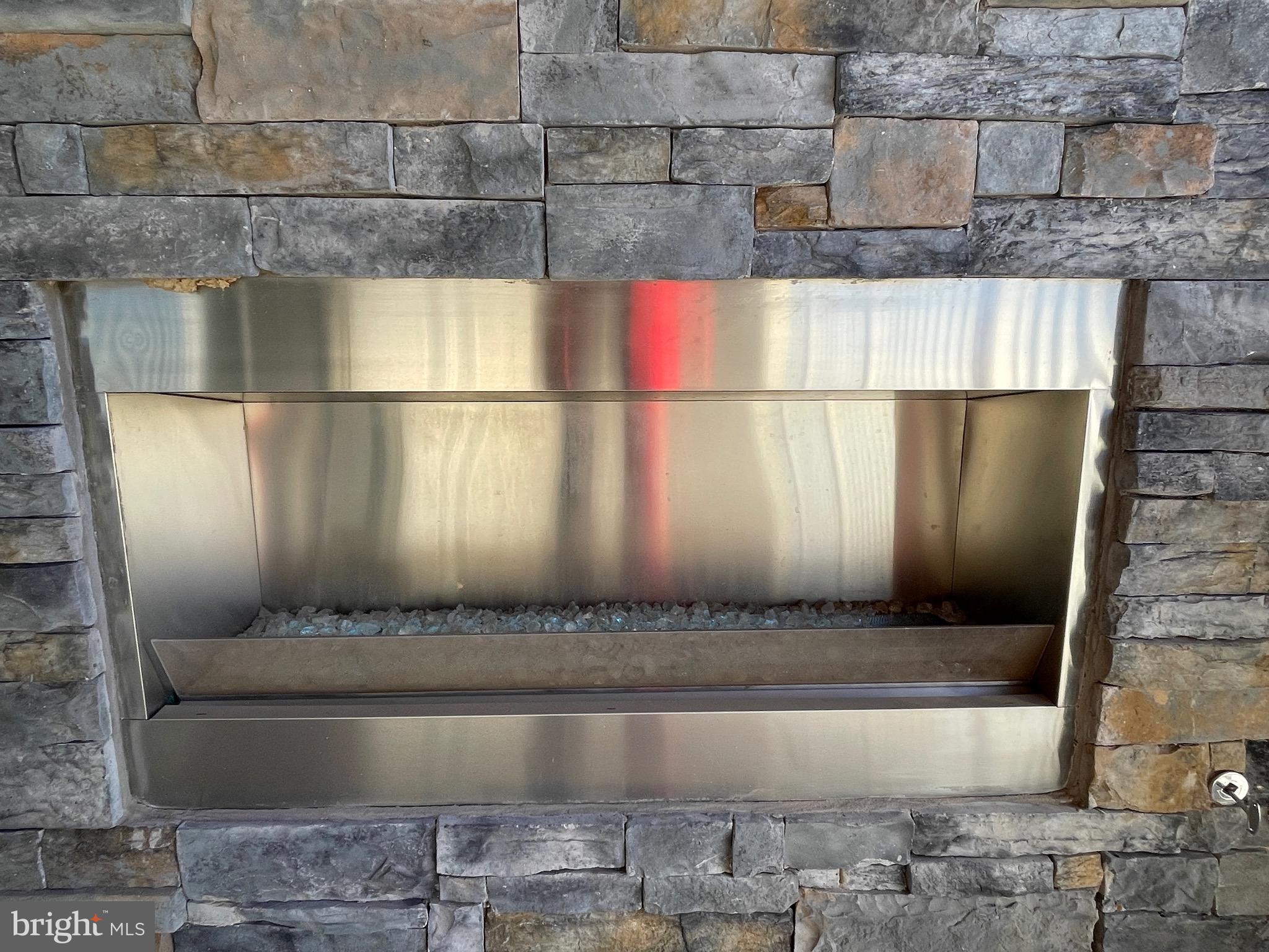 42589 BURBANK TERRACE