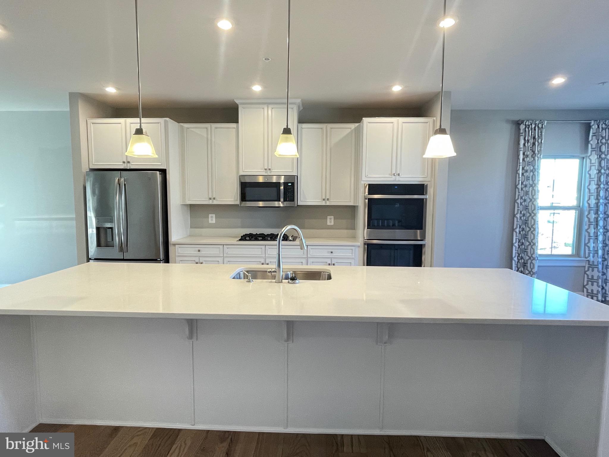 42589 BURBANK TERRACE