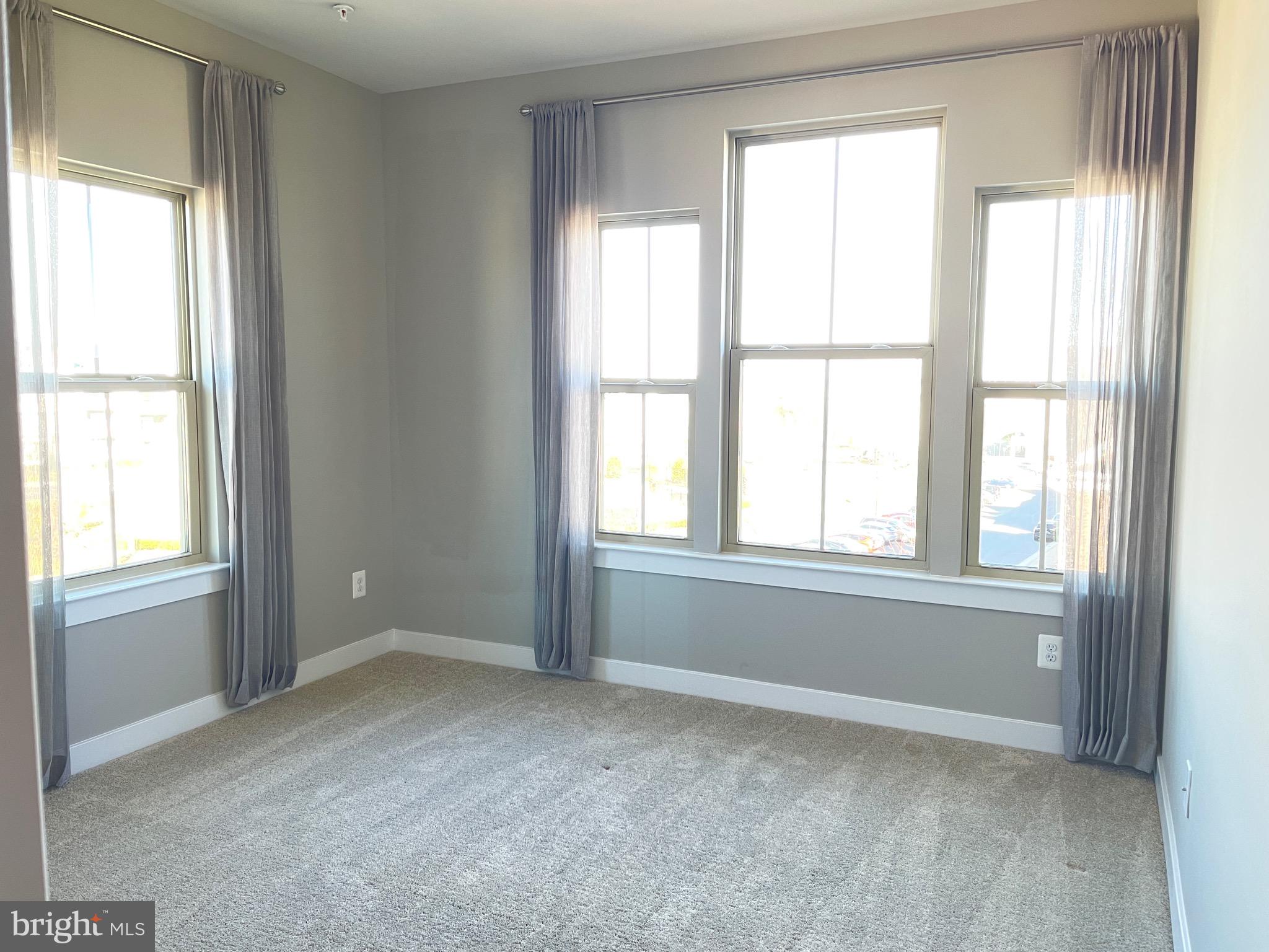 42589 BURBANK TERRACE