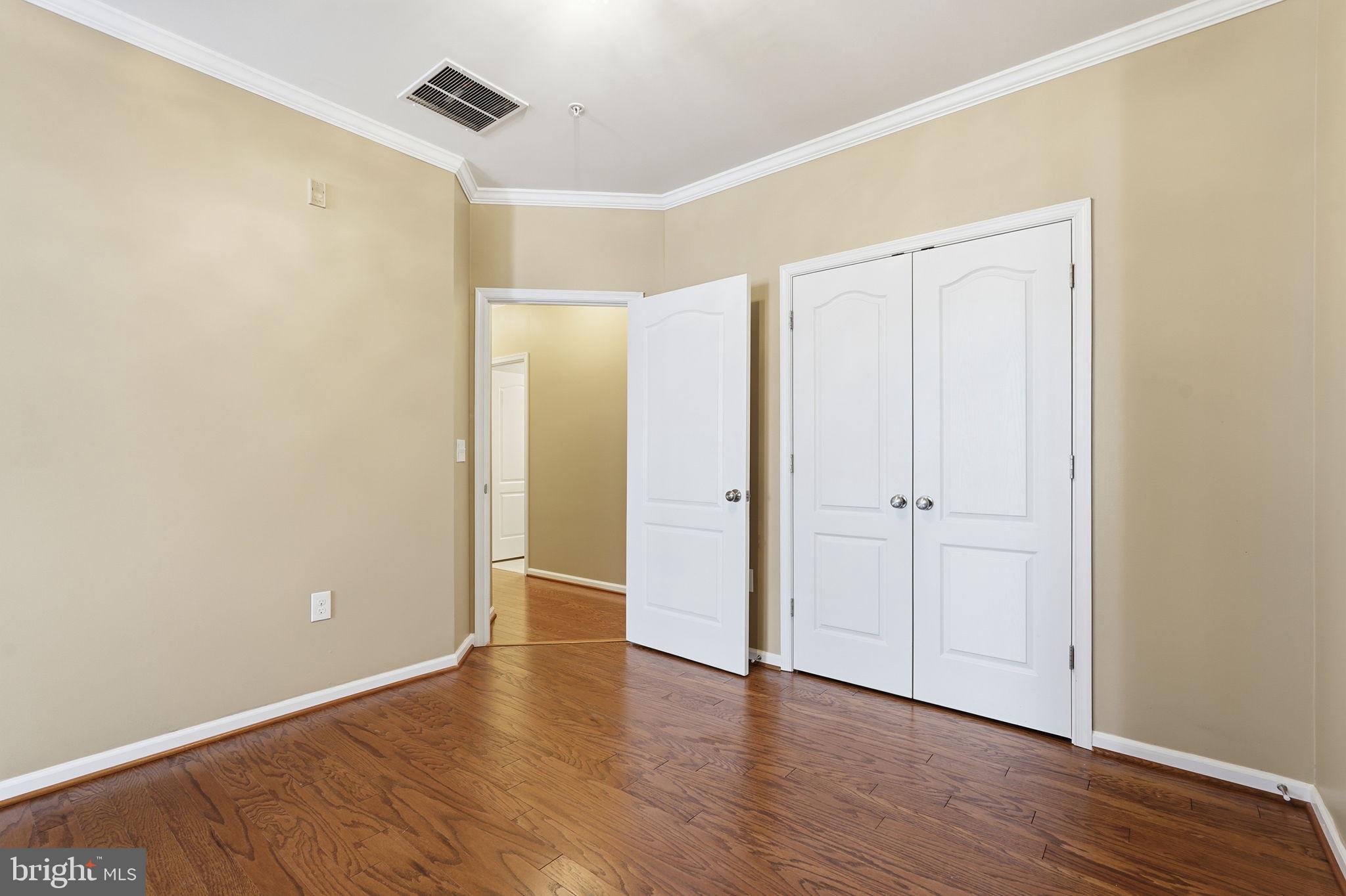 24637 WOOLLY MAMMOTH TERRACE 205