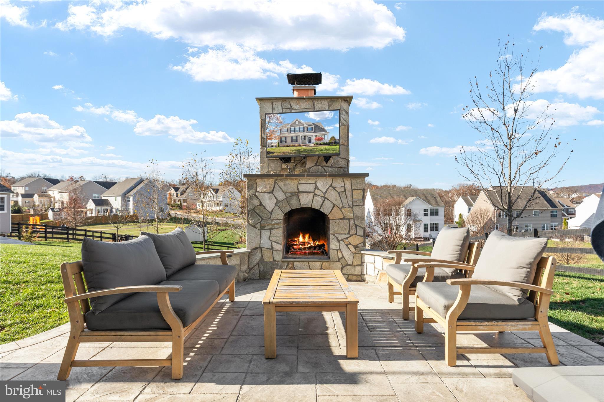 13467 EAGLES REST DRIVE