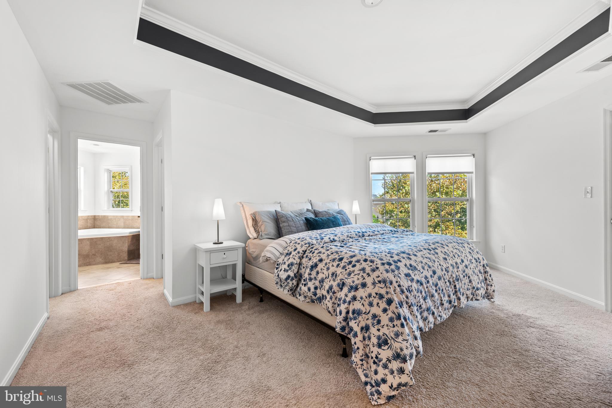 42961 THORNBLADE CIRCLE