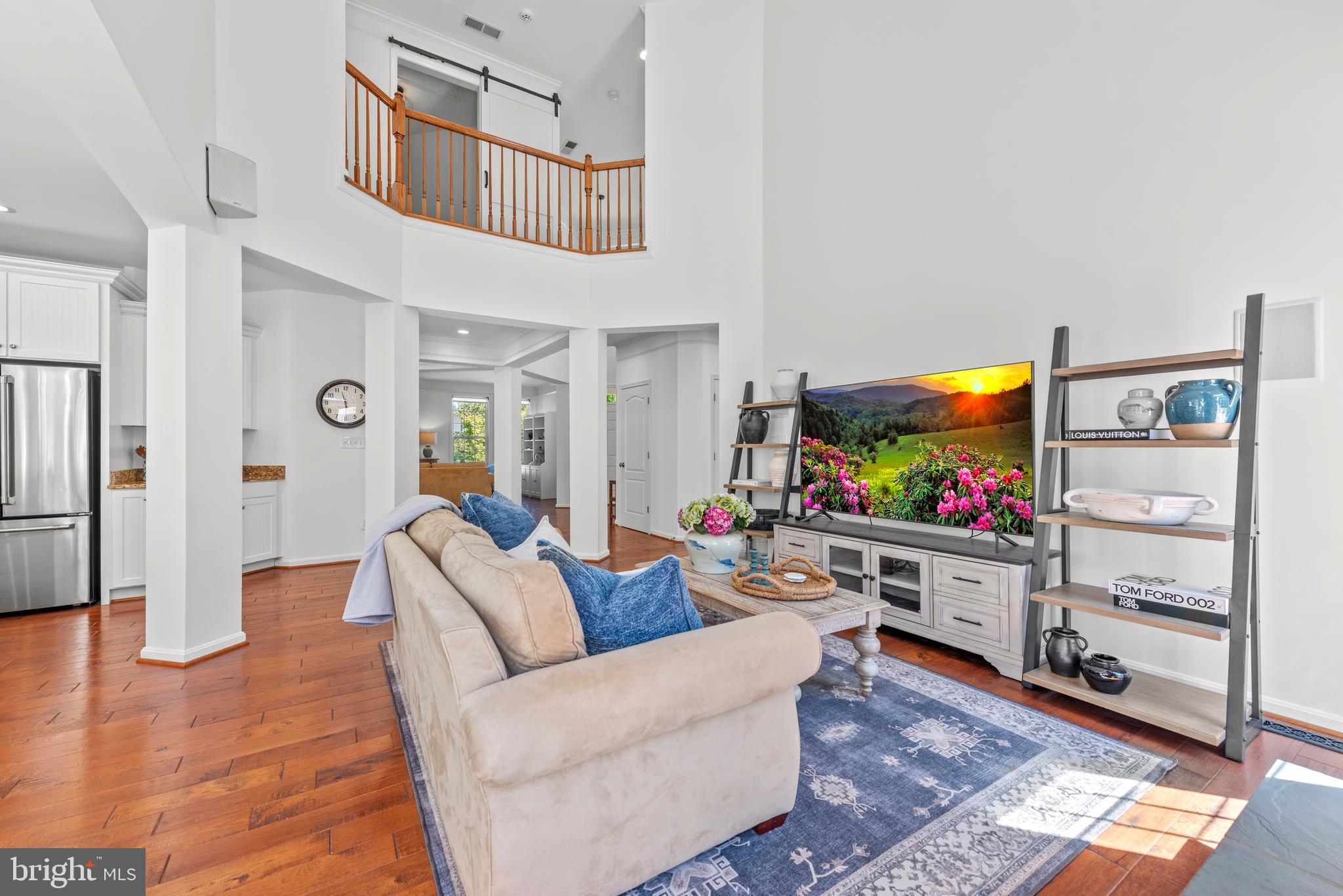 42961 THORNBLADE CIRCLE