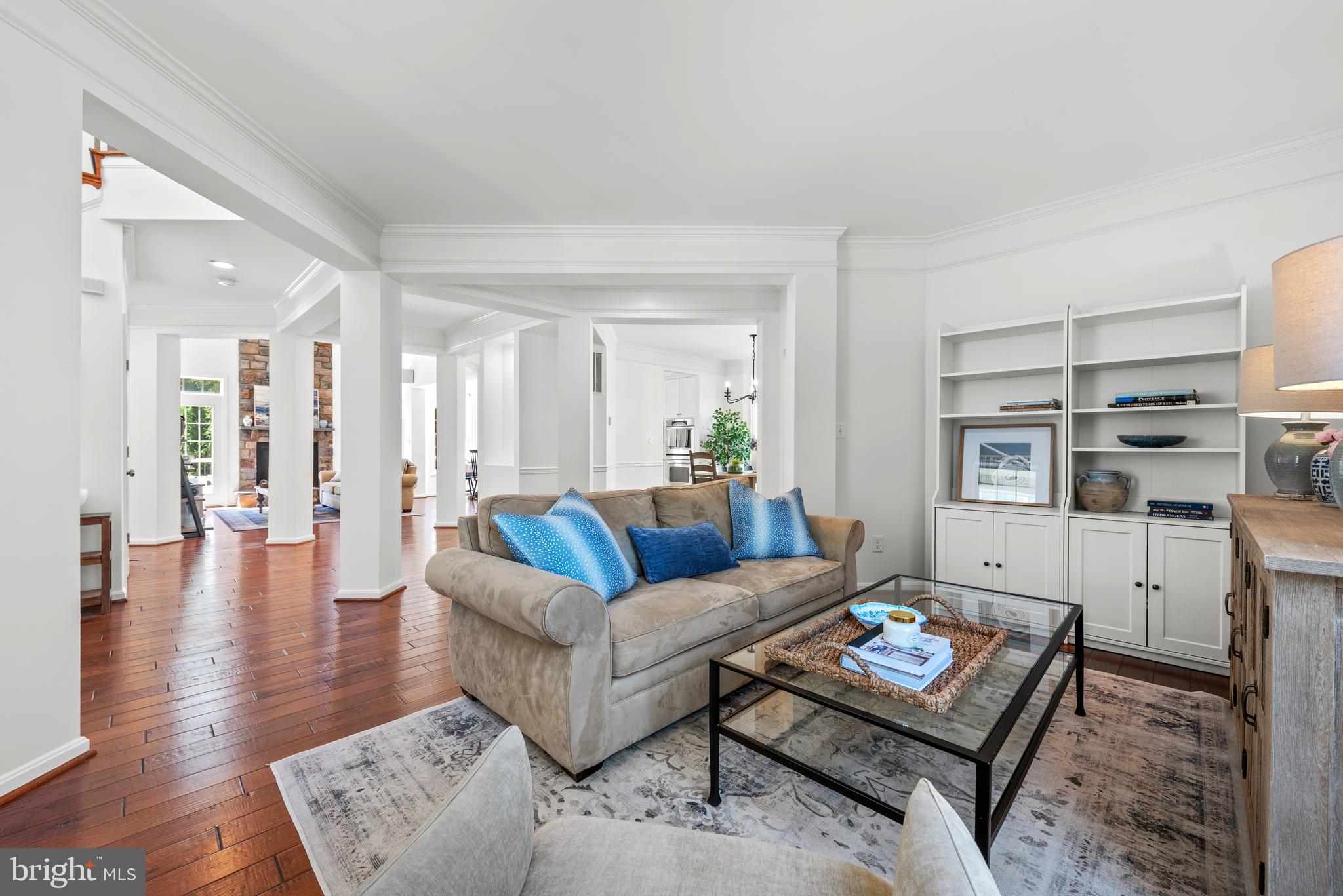 42961 THORNBLADE CIRCLE