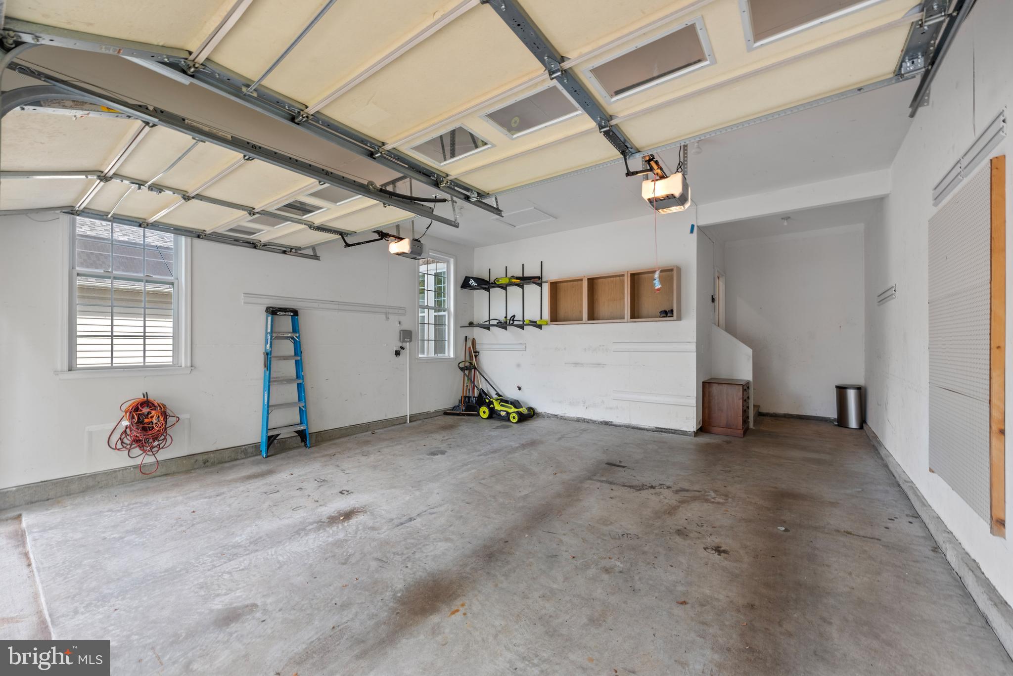 42961 THORNBLADE CIRCLE