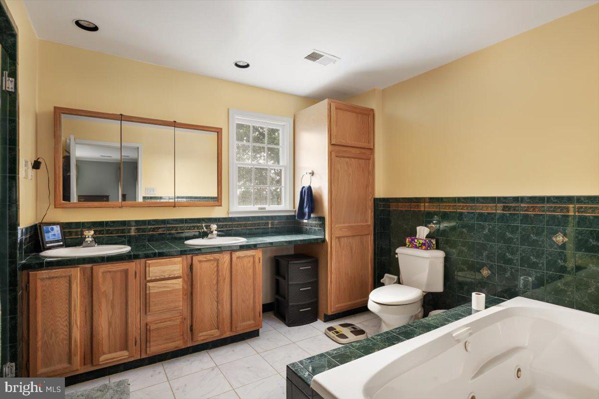 19606 RIDGESIDE ROAD