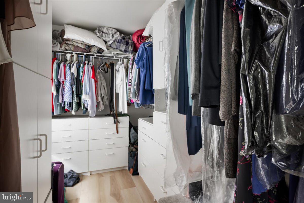 19606 RIDGESIDE ROAD