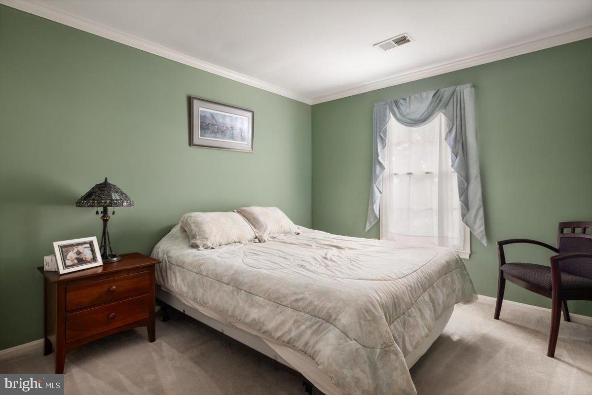 19606 RIDGESIDE ROAD