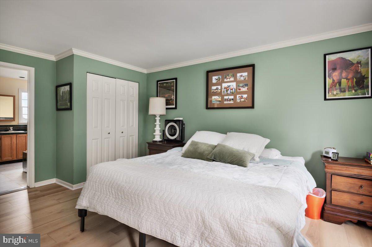 19606 RIDGESIDE ROAD