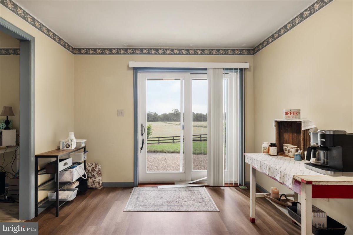 19606 RIDGESIDE ROAD