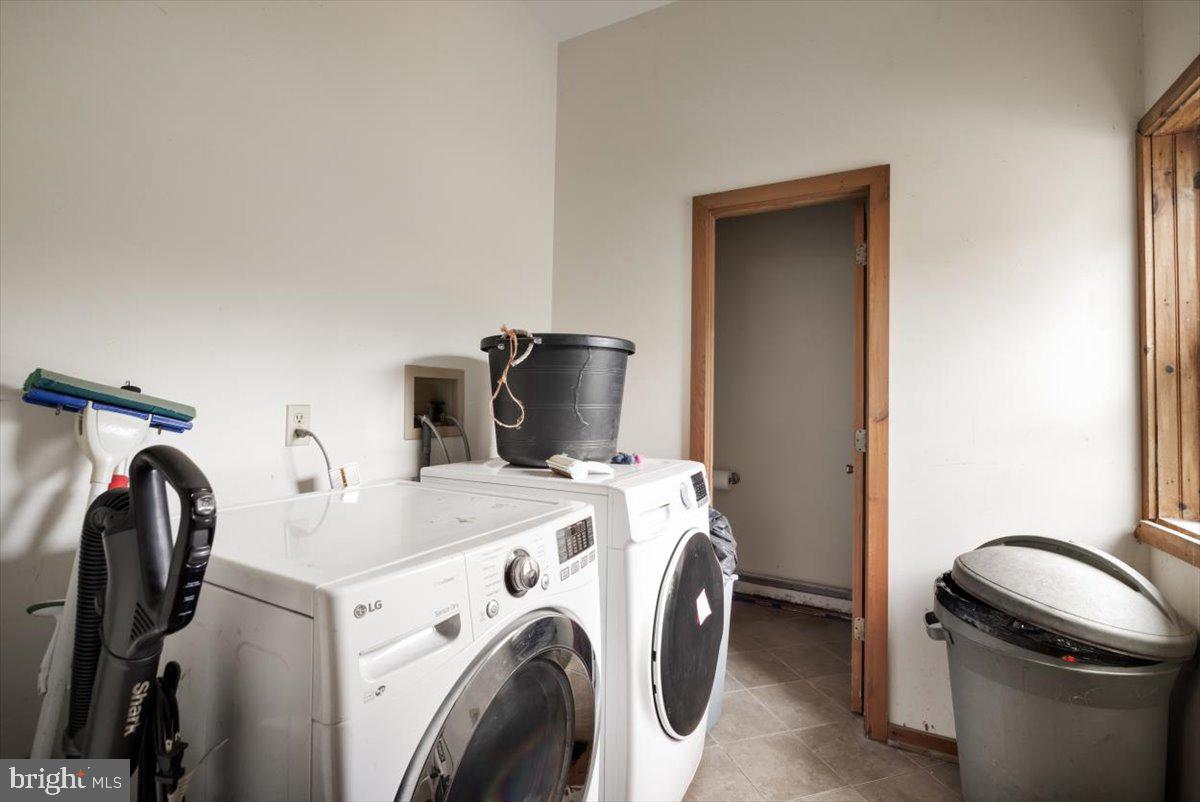 19606 RIDGESIDE ROAD