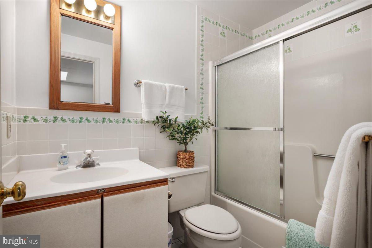 19606 RIDGESIDE ROAD