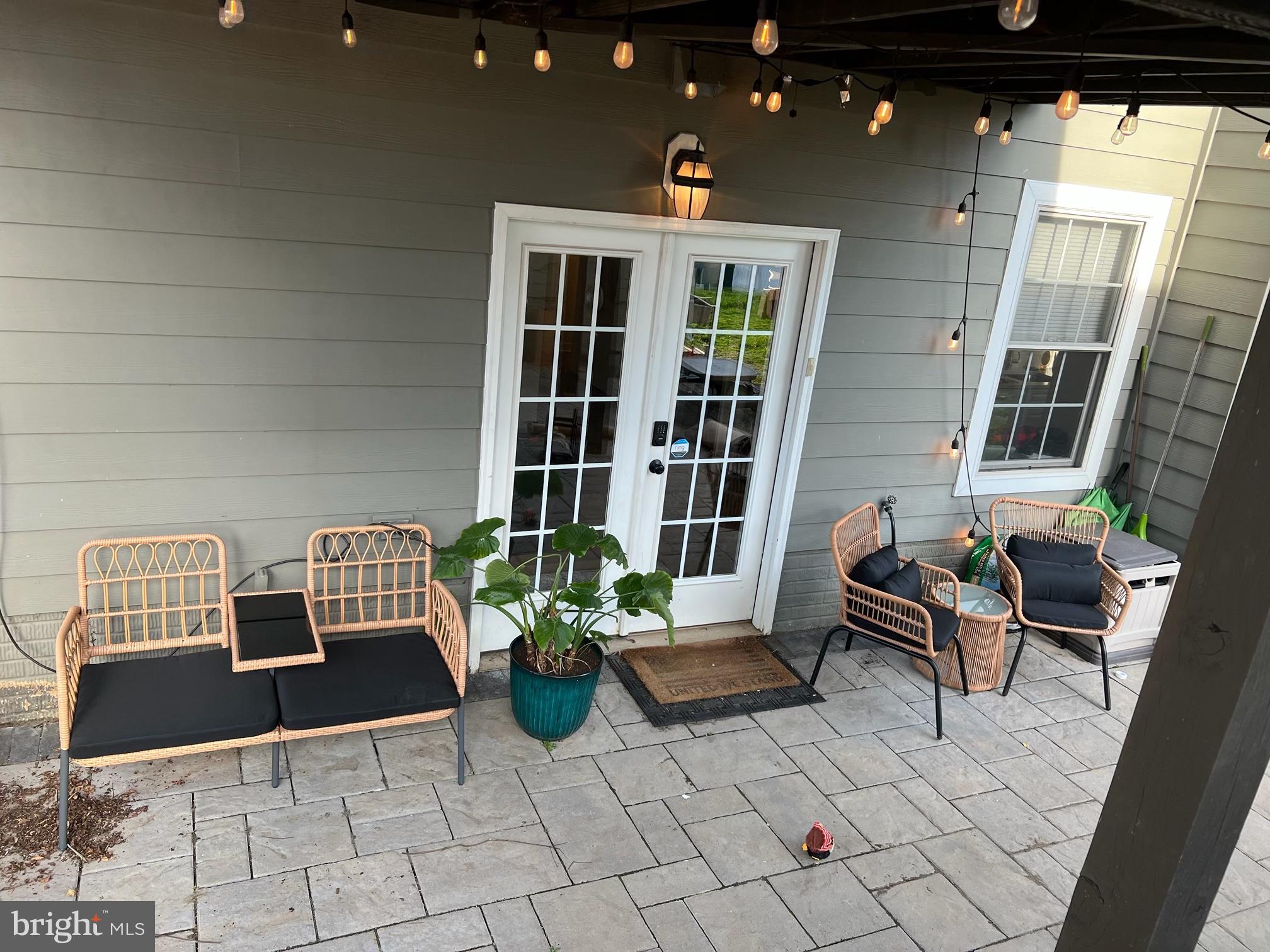 627 GREYSANDS LANE