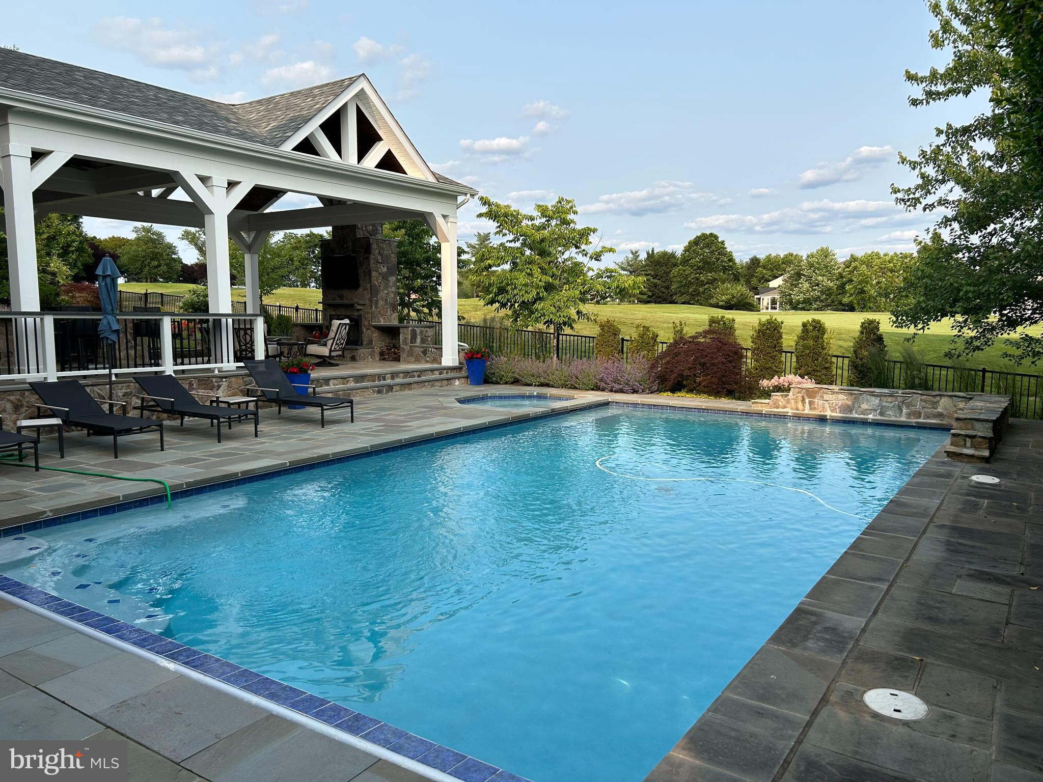 19746 WILLOWDALE PLACE