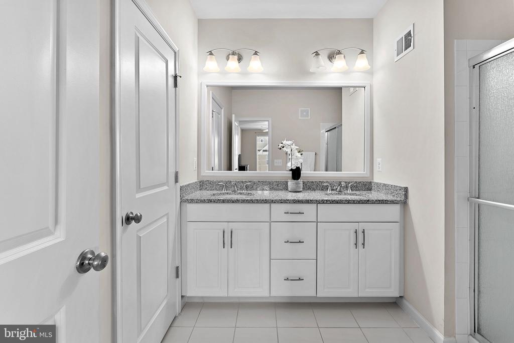 23305 MILLTOWN KNOLL SQUARE 113