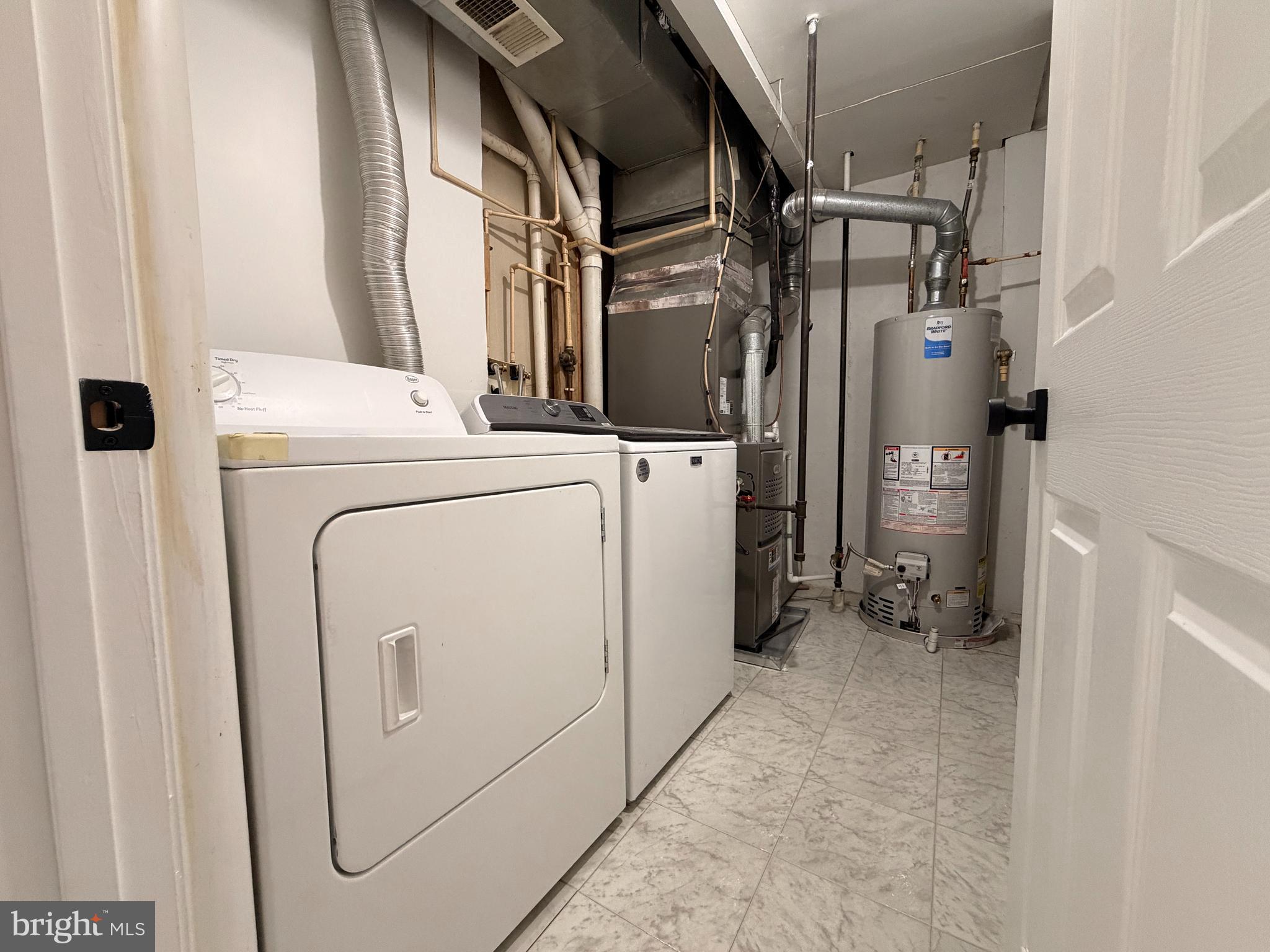 439 GINKGO TERRACE NE