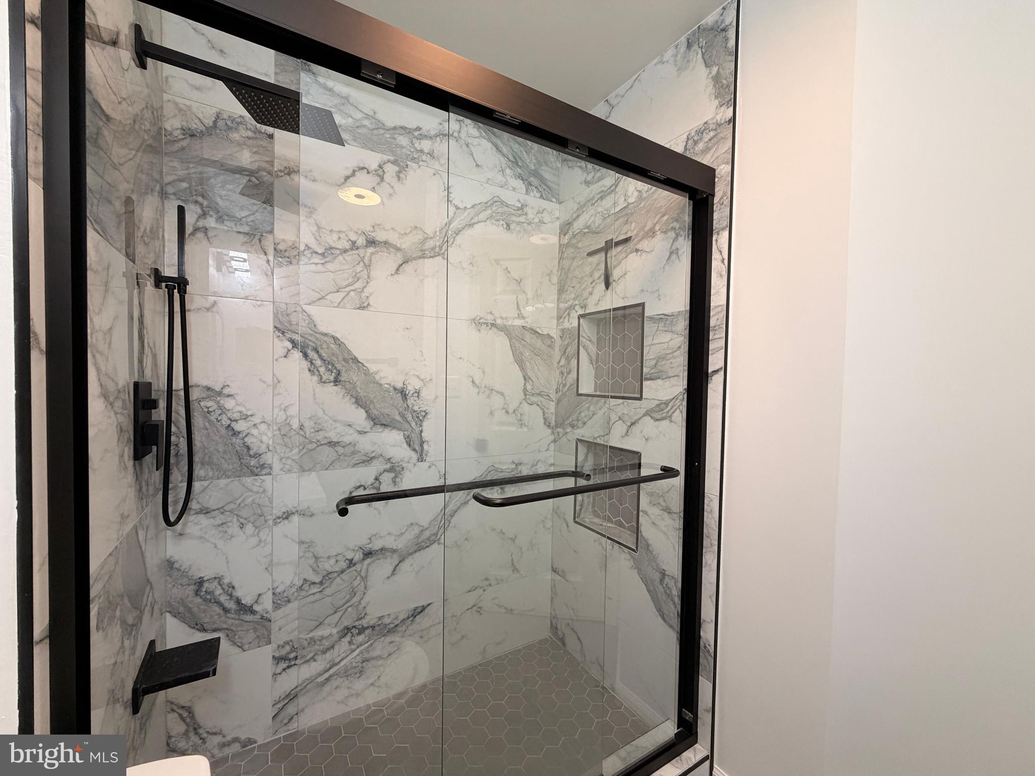 439 GINKGO TERRACE NE