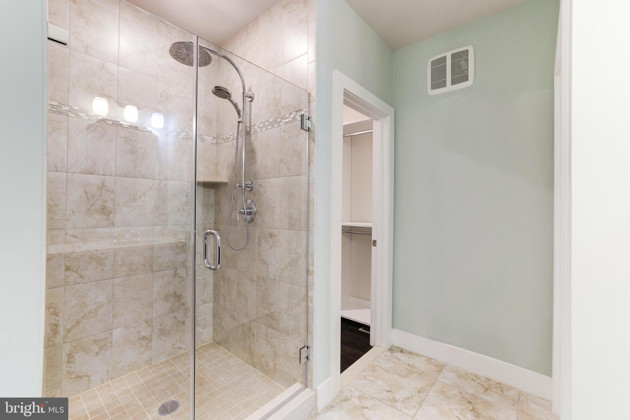 44752 TIVERTON SQUARE