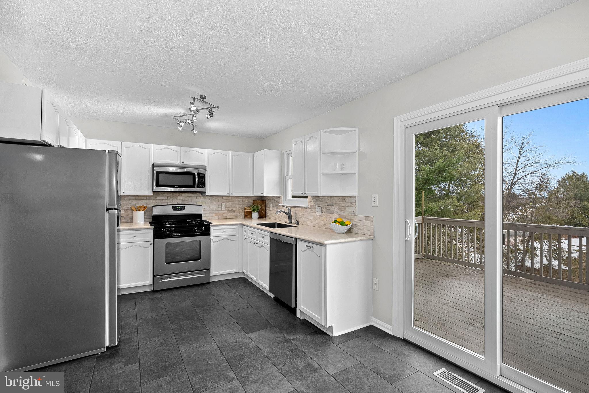20718 APOLLO TERRACE