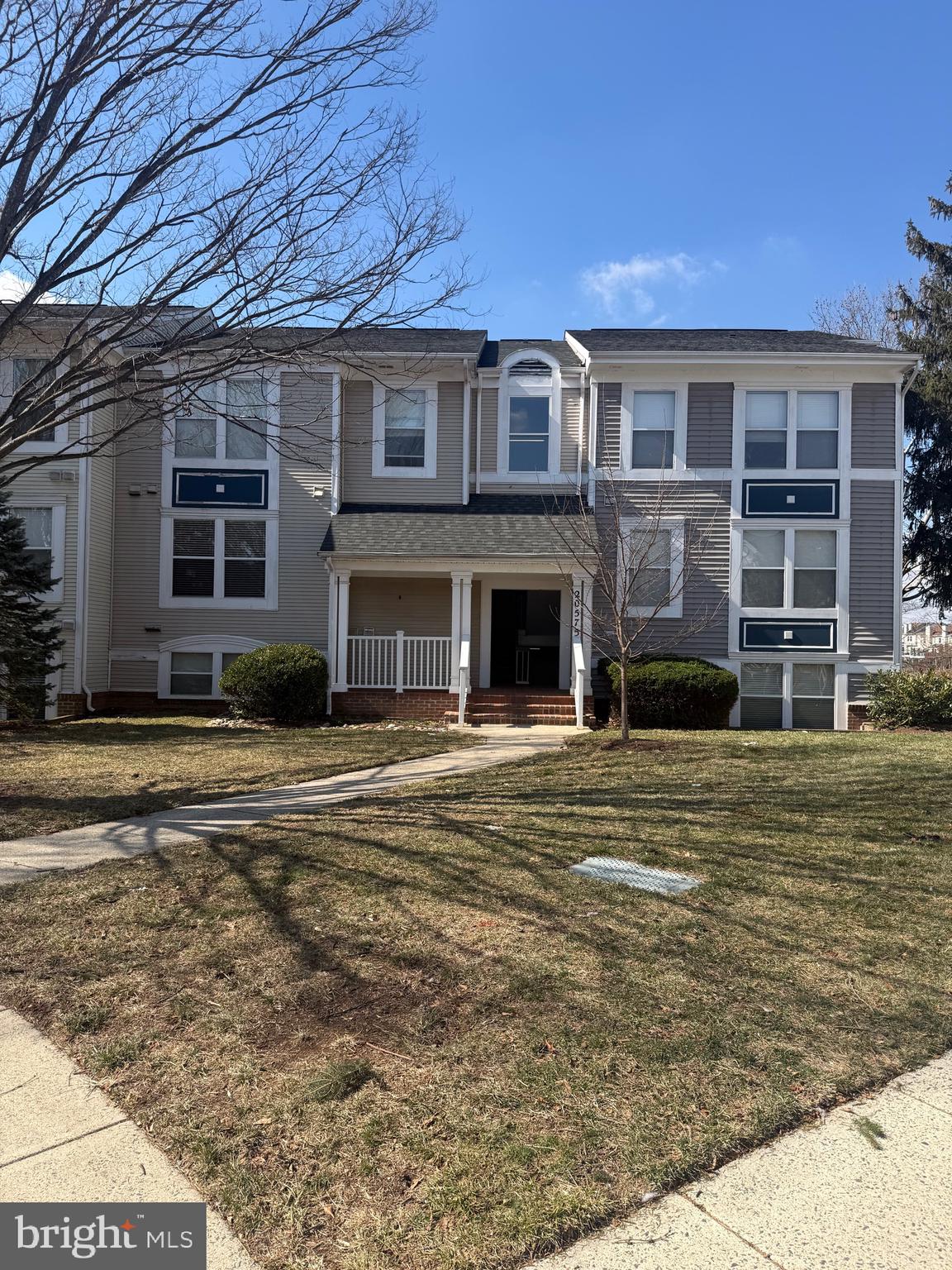 20575 SNOWSHOE SQUARE 301