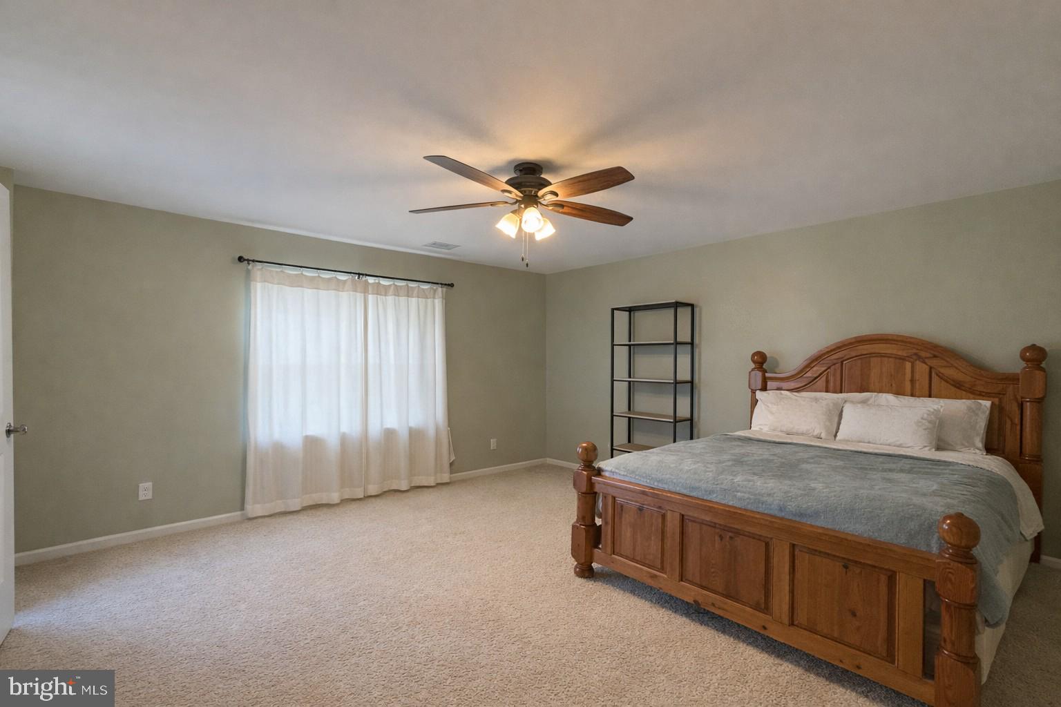 20575 SNOWSHOE SQUARE 301