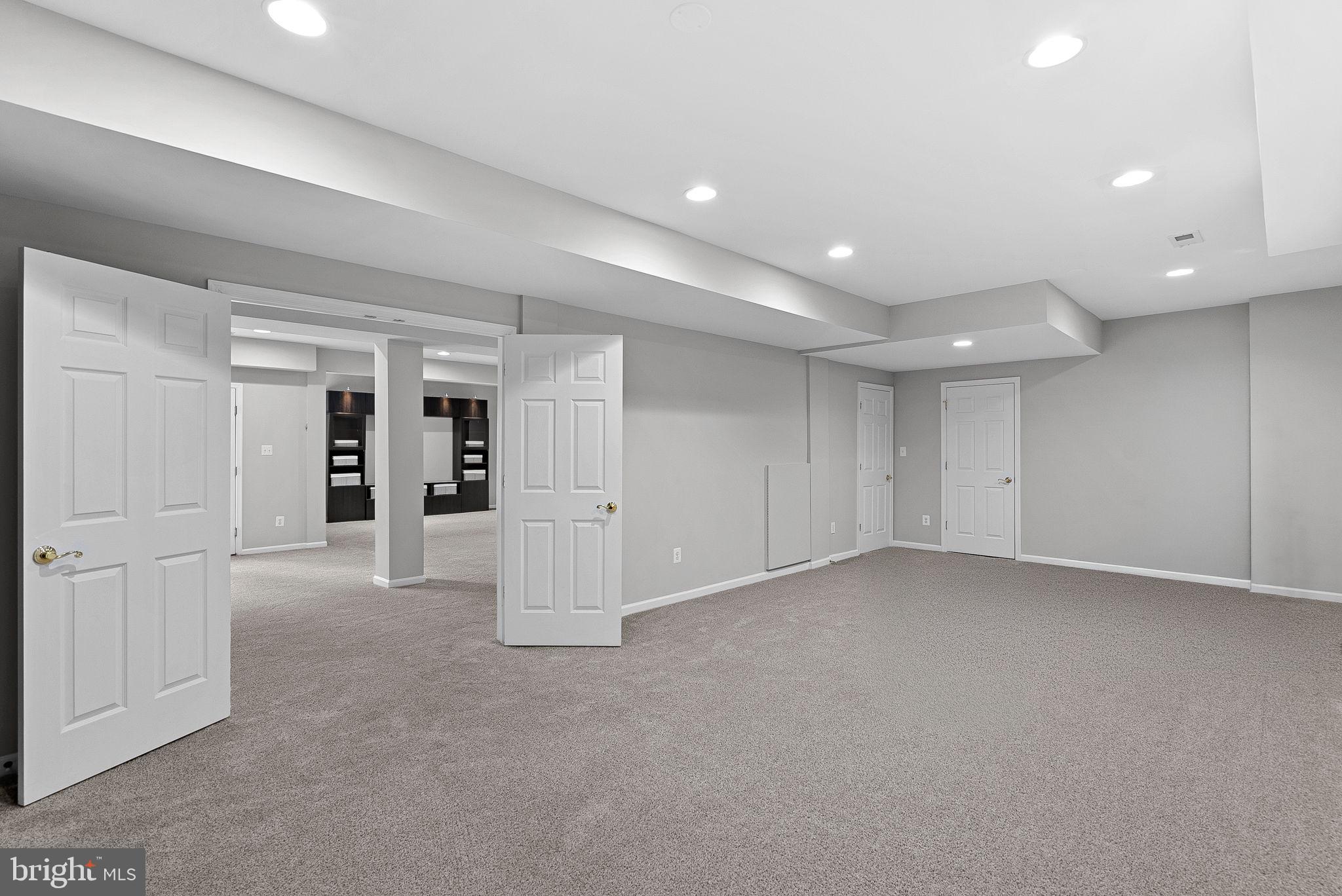 44020 RIVERPOINT DRIVE