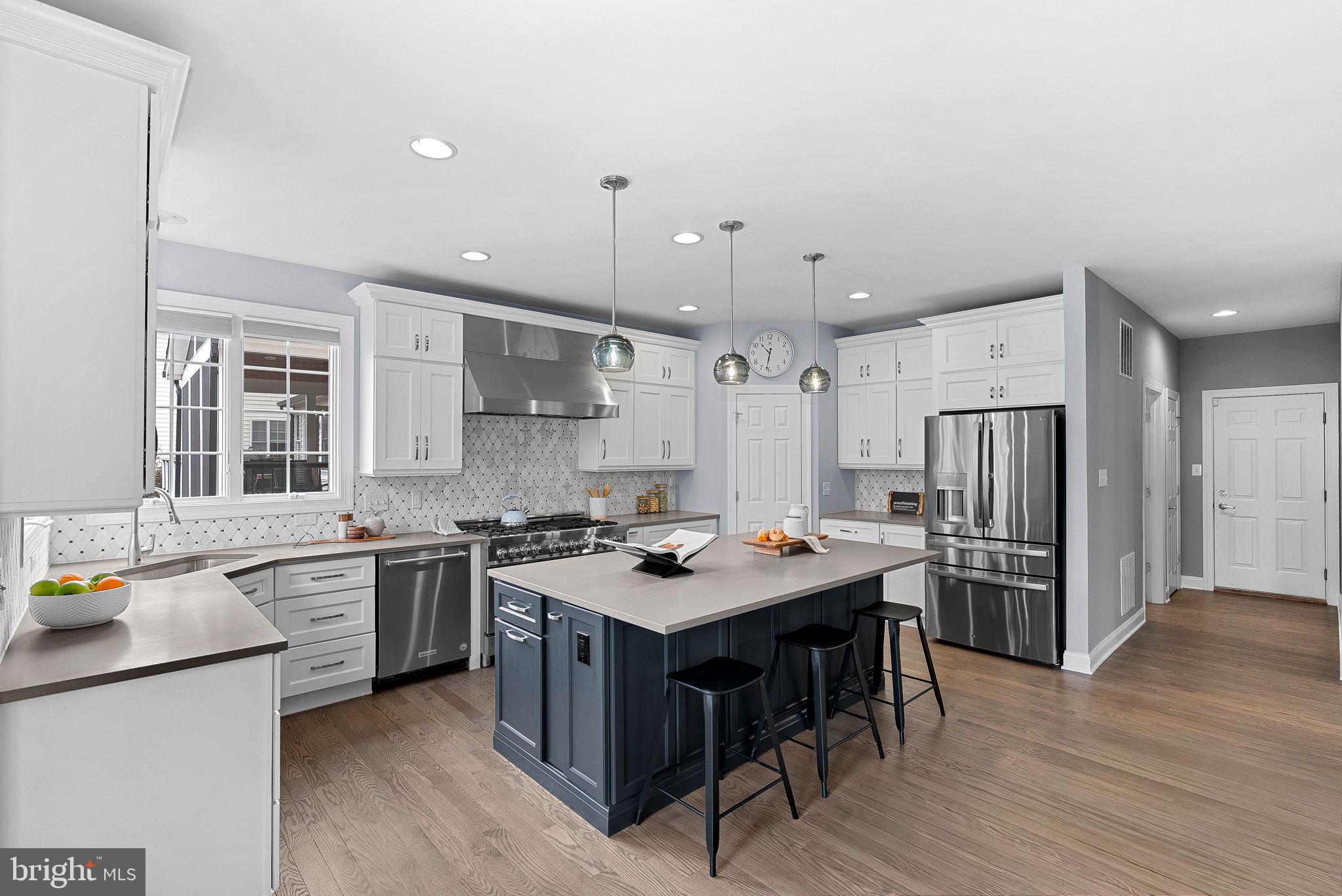 44020 RIVERPOINT DRIVE