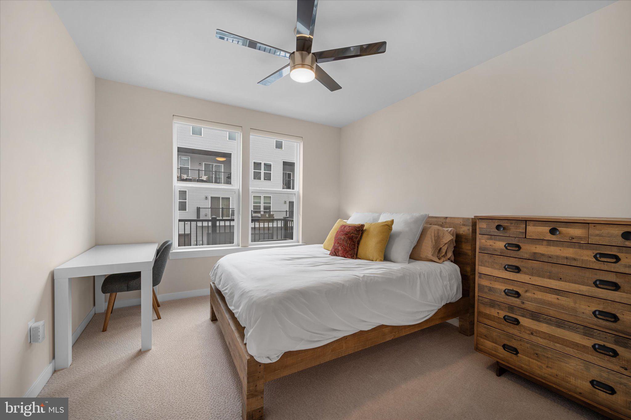 44481 WOLFHOUND SQUARE