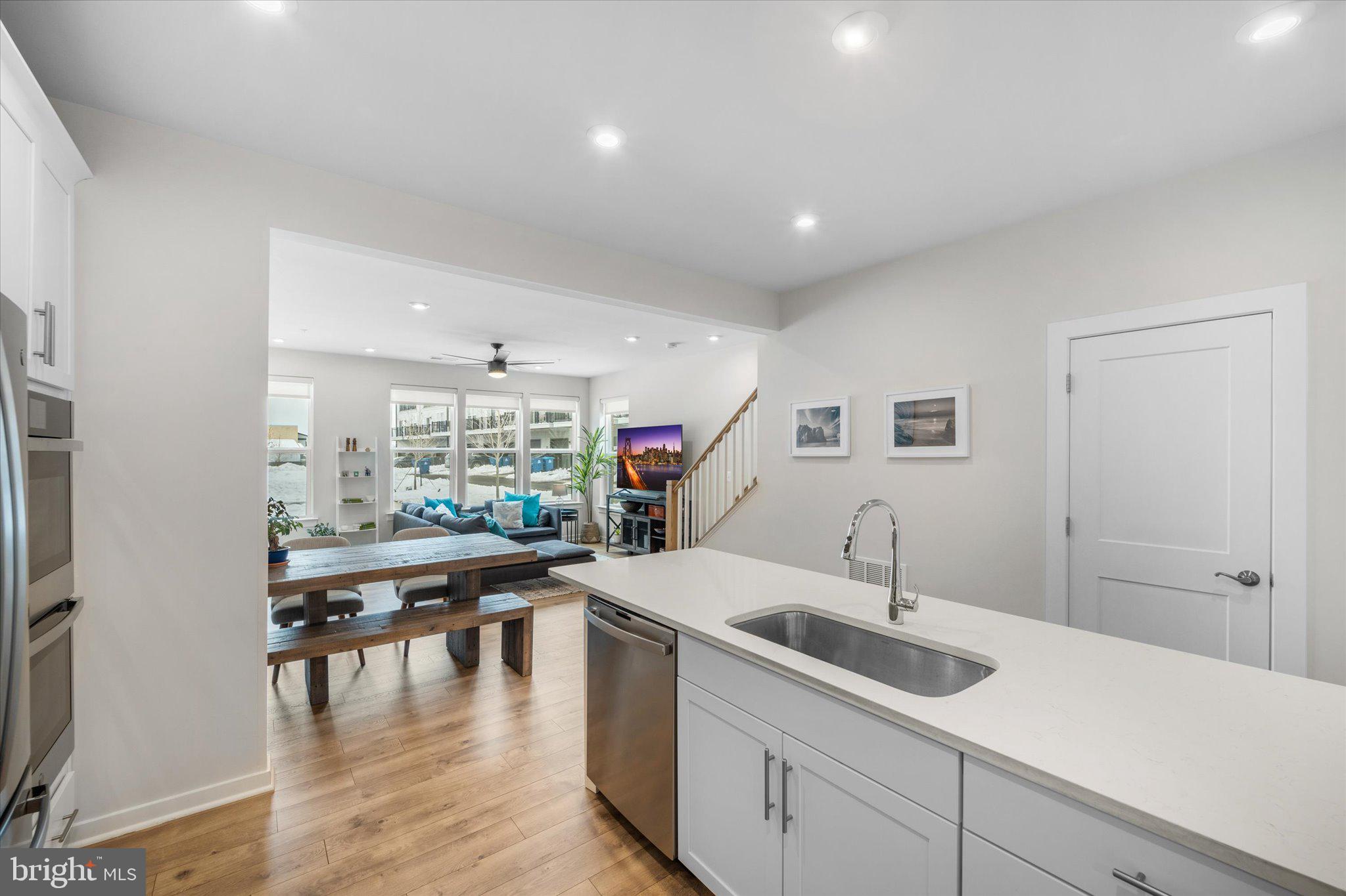 44481 WOLFHOUND SQUARE