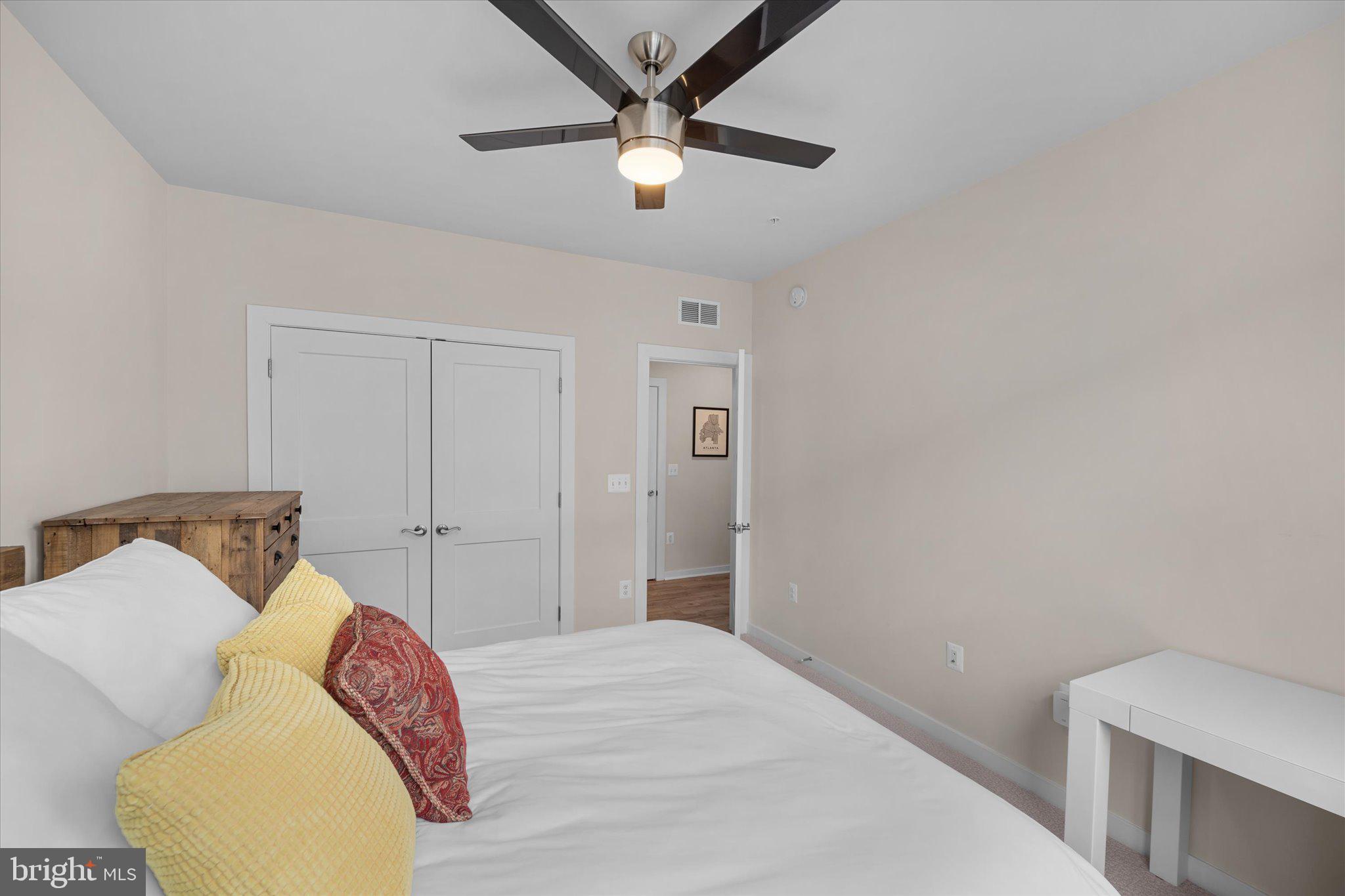 44481 WOLFHOUND SQUARE