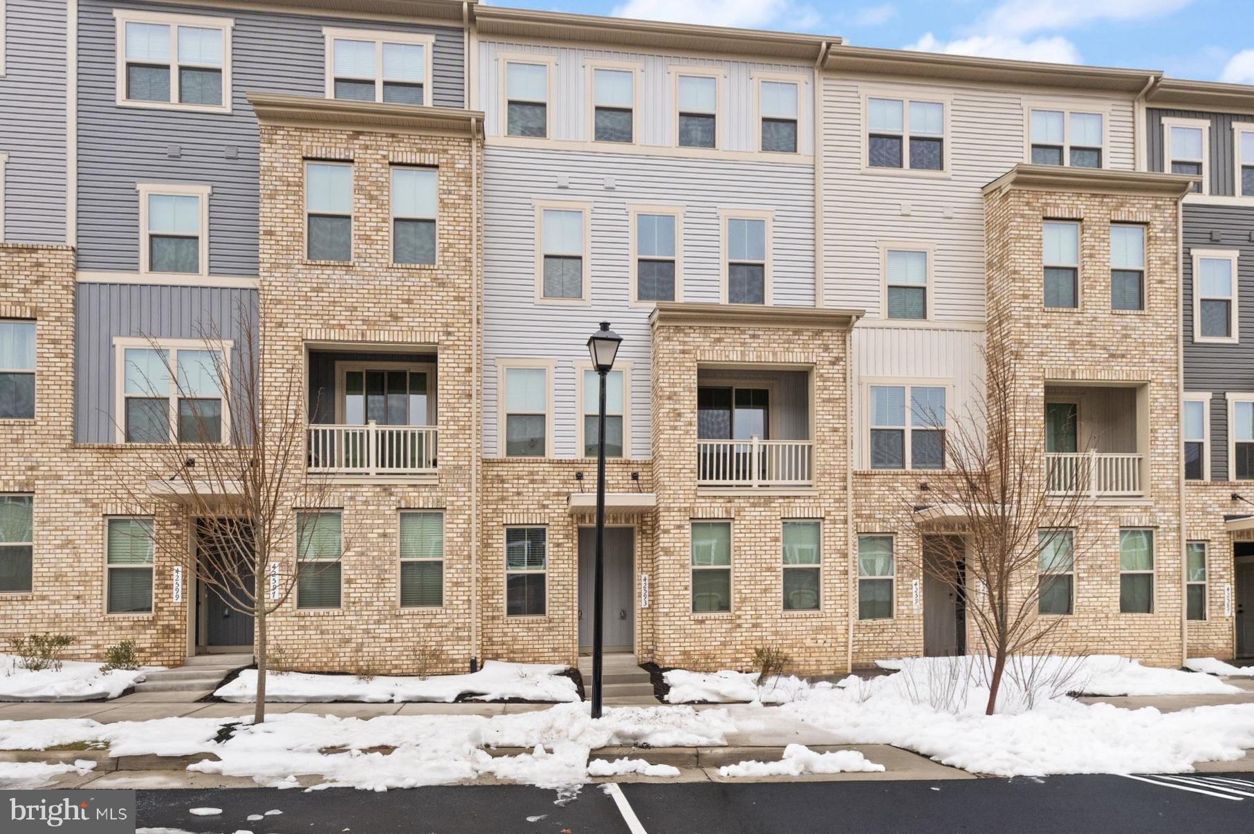 42595 PITLOCHRY TERRACE