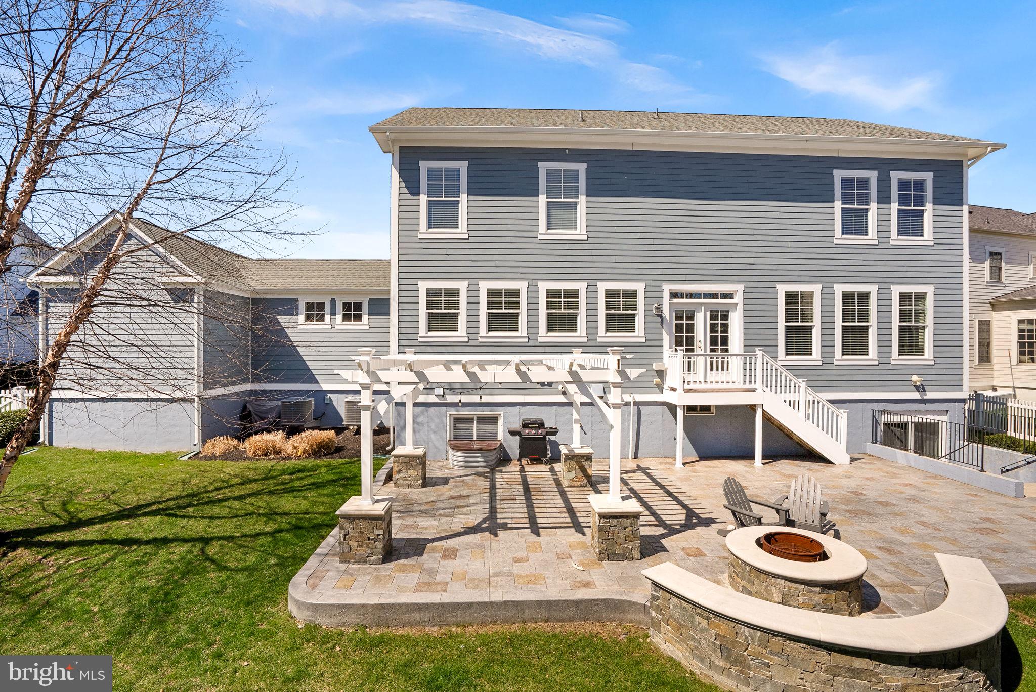 24944 SAWYER MILLS COURT