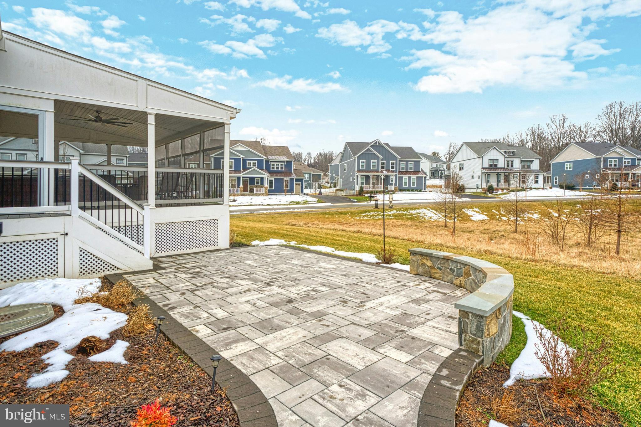 24277 GRAYLEAF WILLOW PLACE