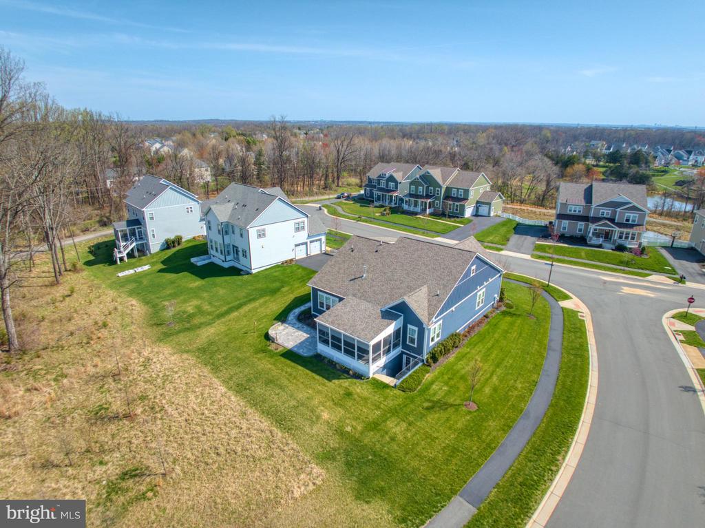 24277 GRAYLEAF WILLOW PLACE