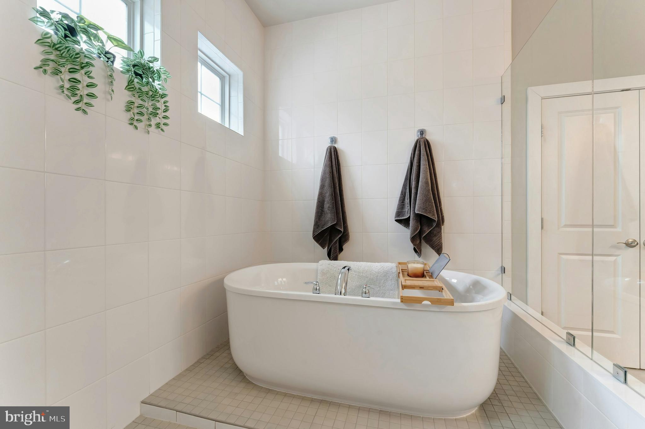 24277 GRAYLEAF WILLOW PLACE