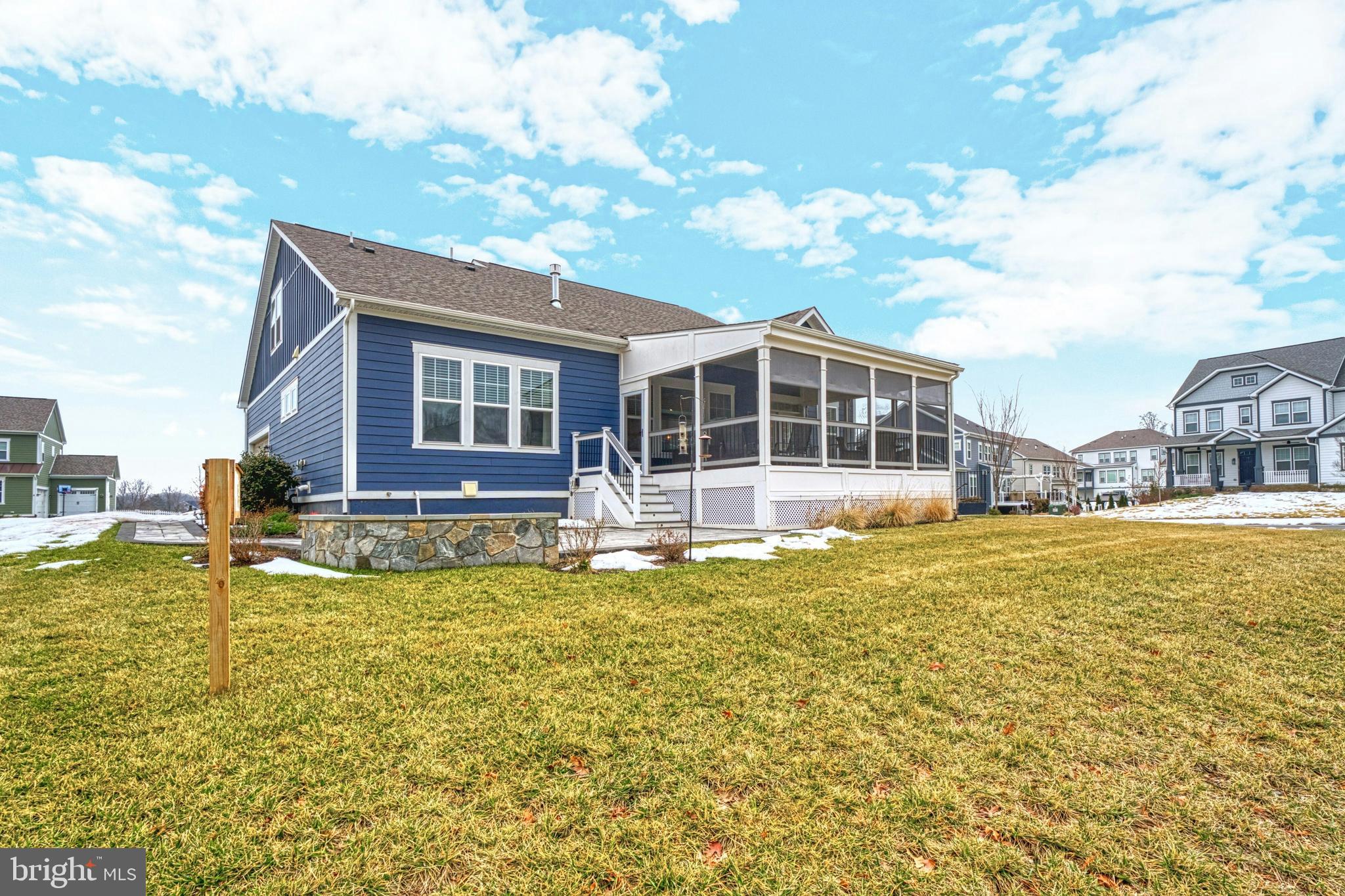 24277 GRAYLEAF WILLOW PLACE