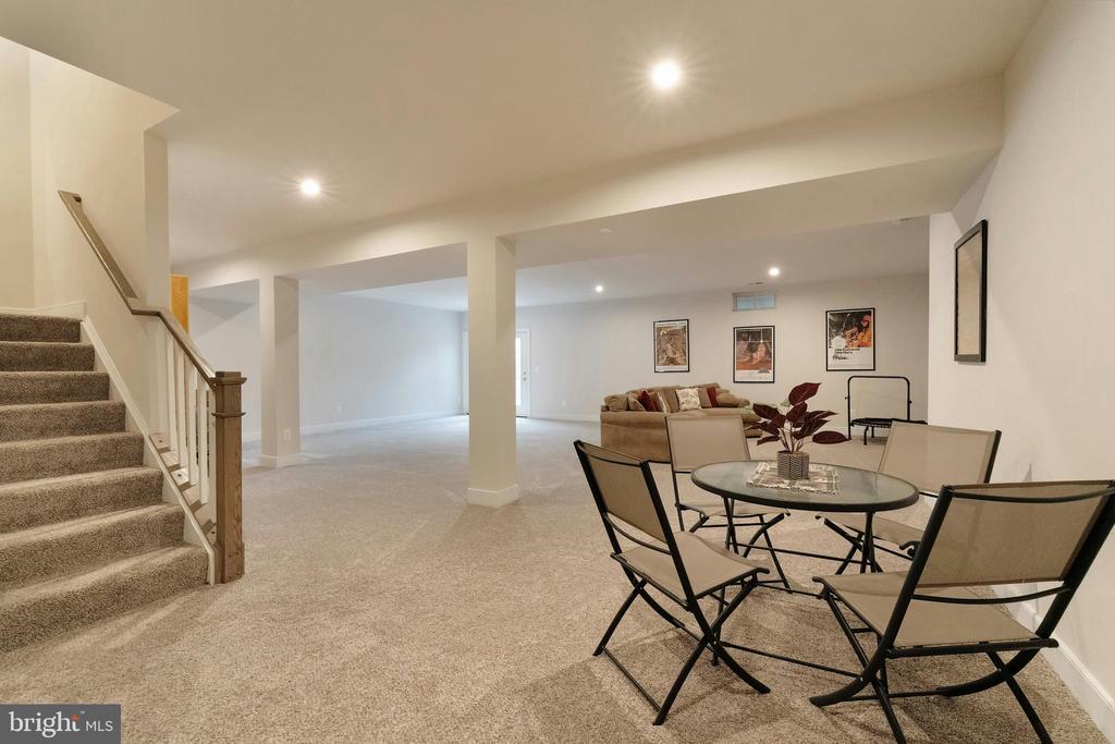 24277 GRAYLEAF WILLOW PLACE