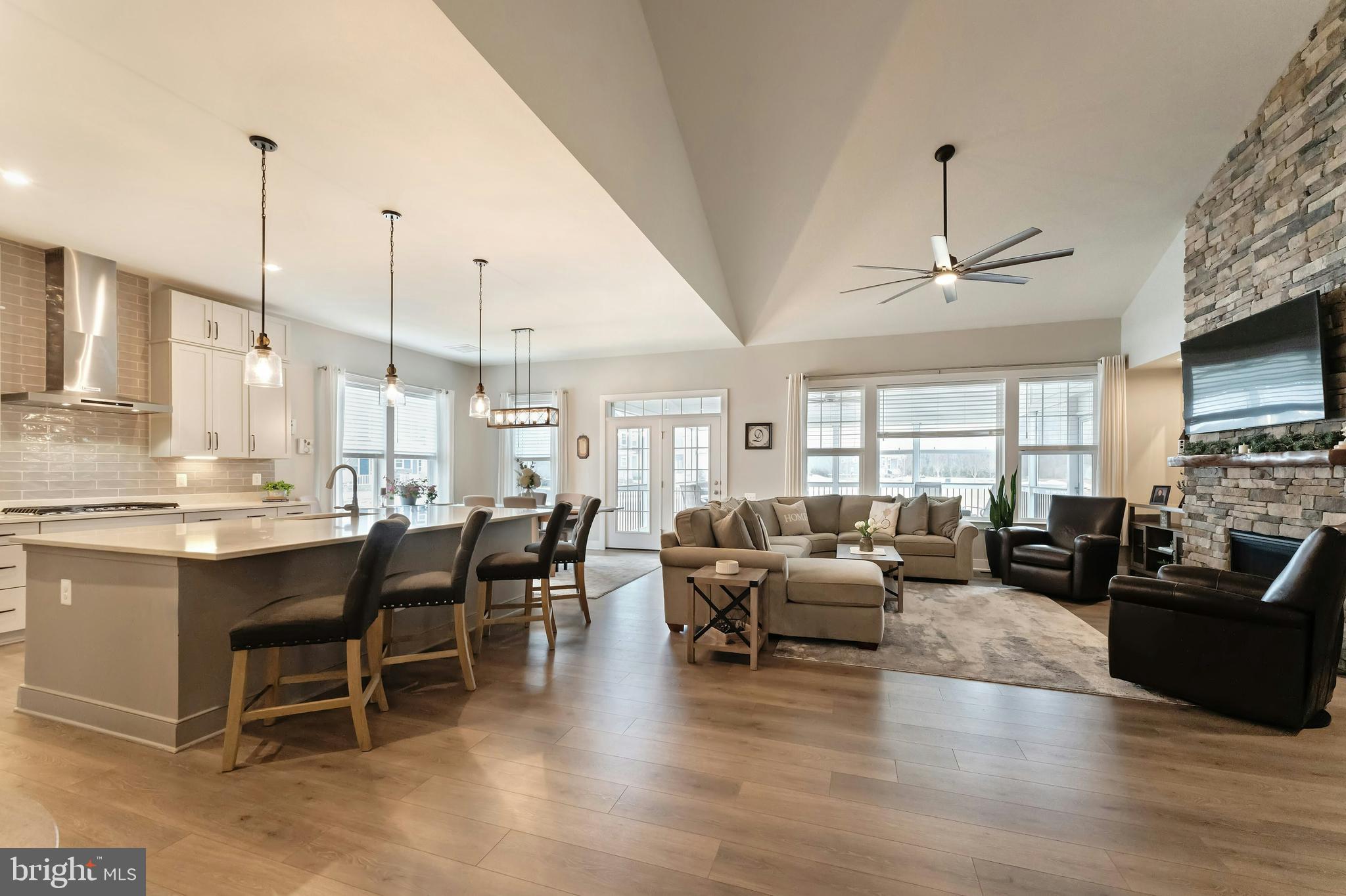 24277 GRAYLEAF WILLOW PLACE