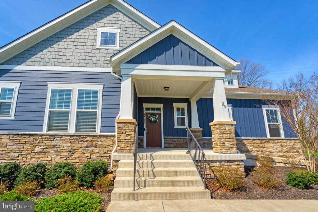 24277 GRAYLEAF WILLOW PLACE