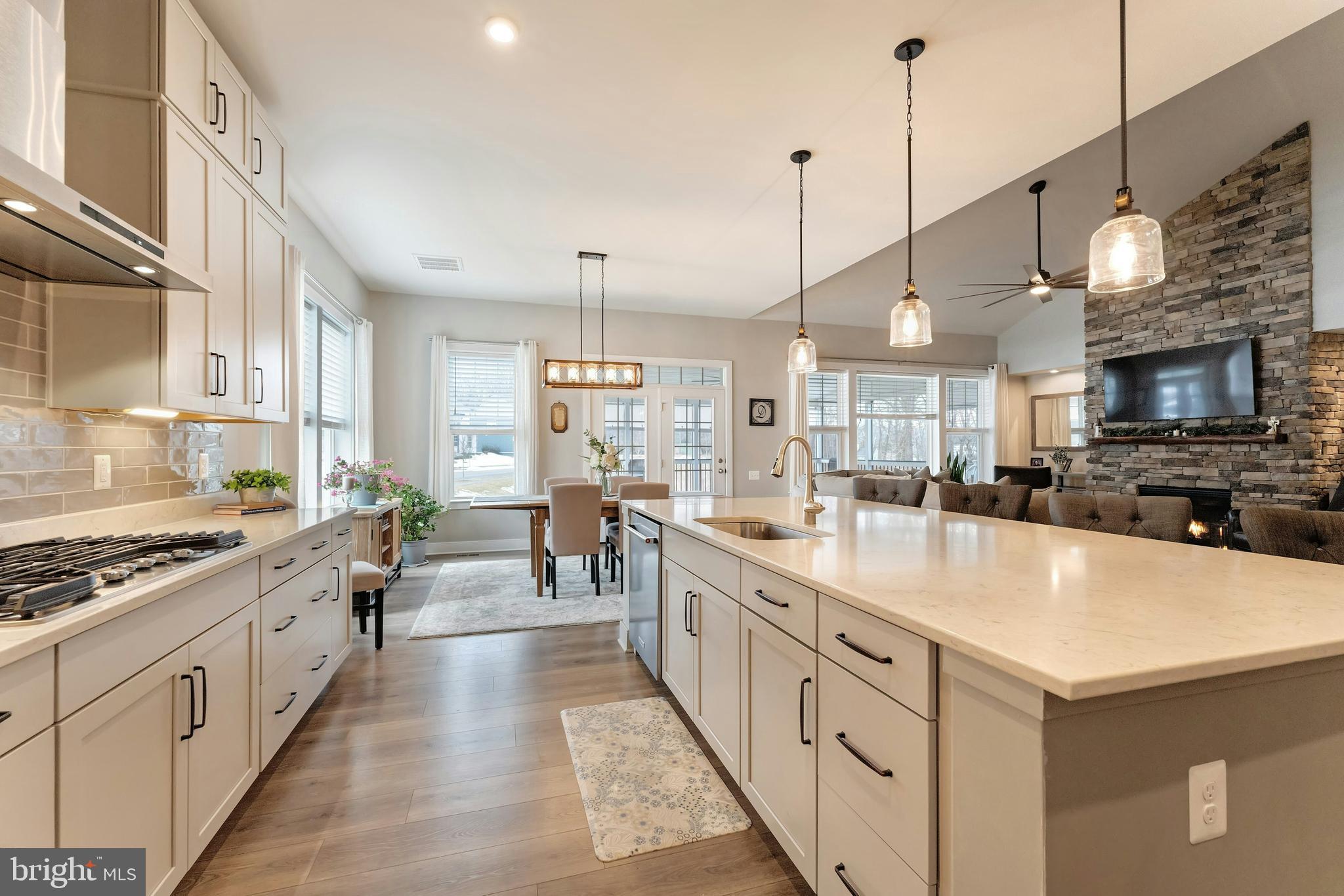 24277 GRAYLEAF WILLOW PLACE