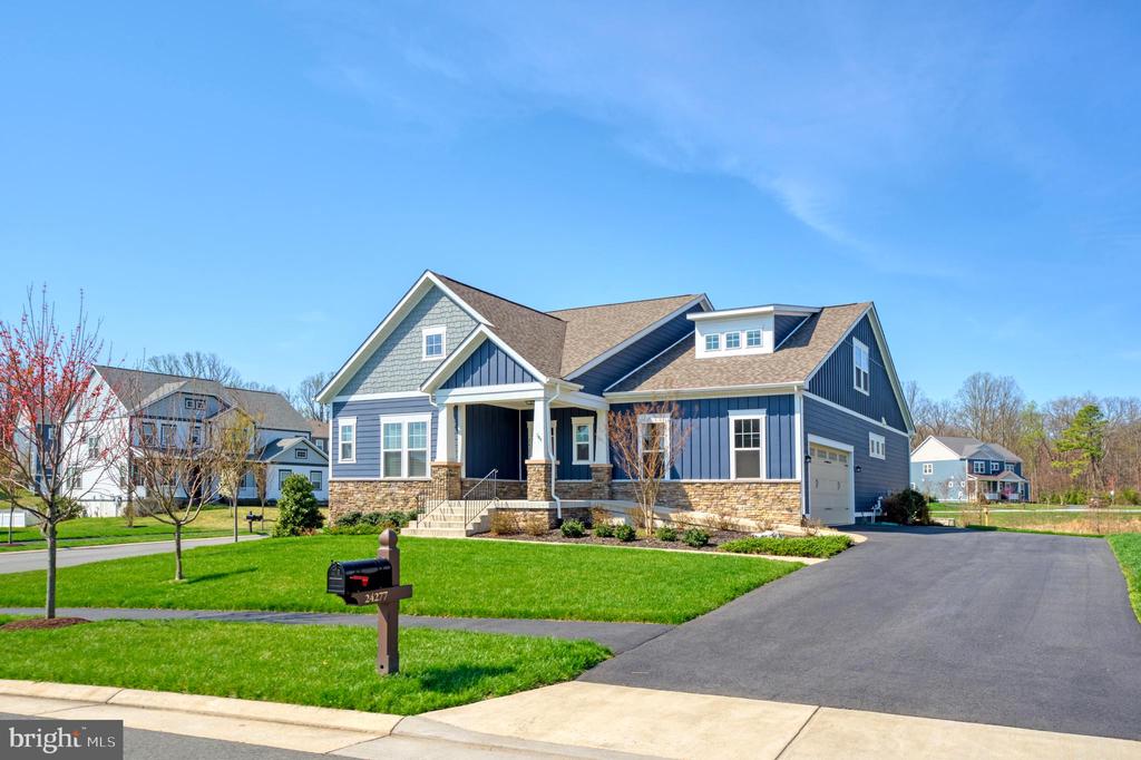 24277 GRAYLEAF WILLOW PLACE